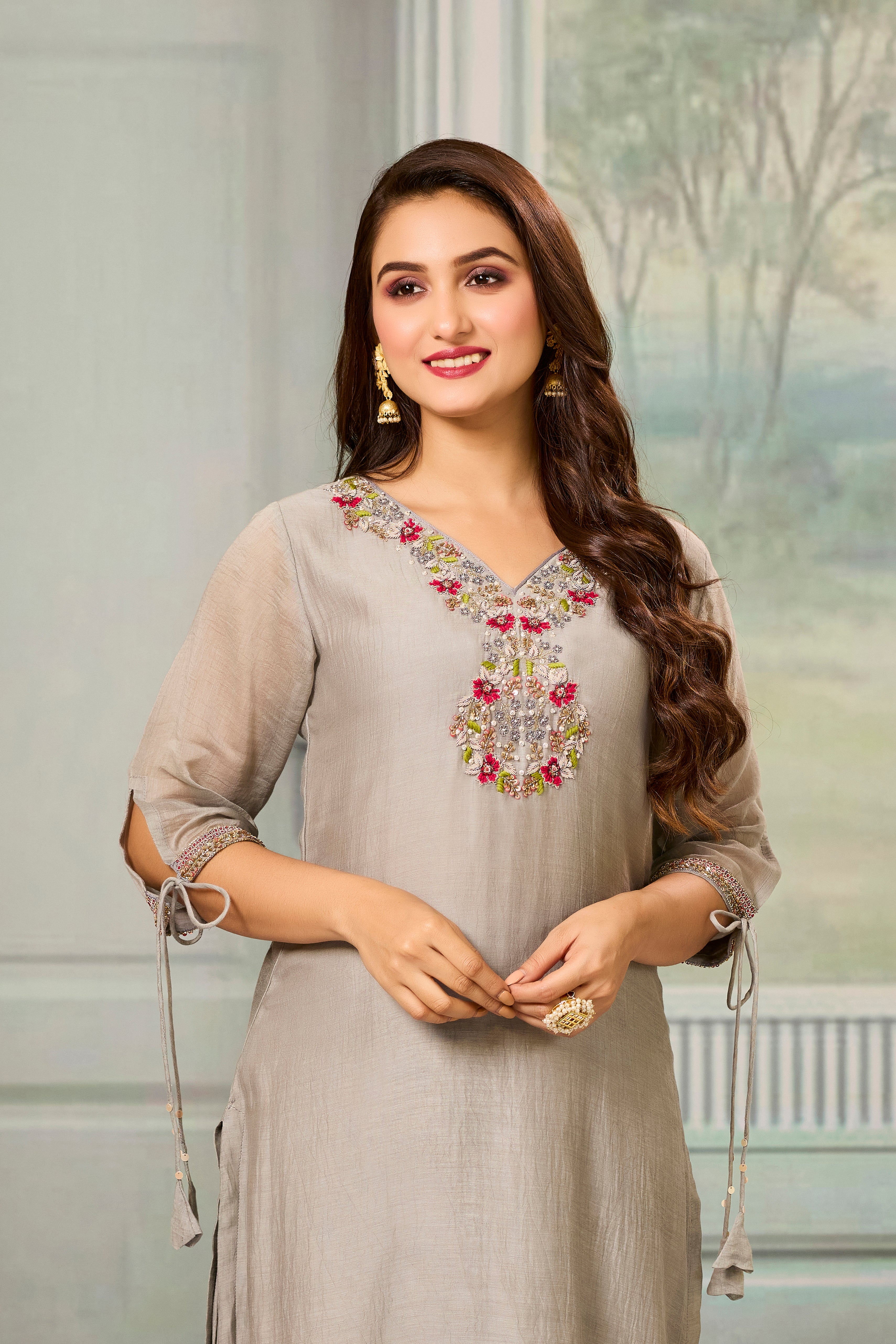 Grey Handwork Mul-Chanderi Silk Kurta Pants Set