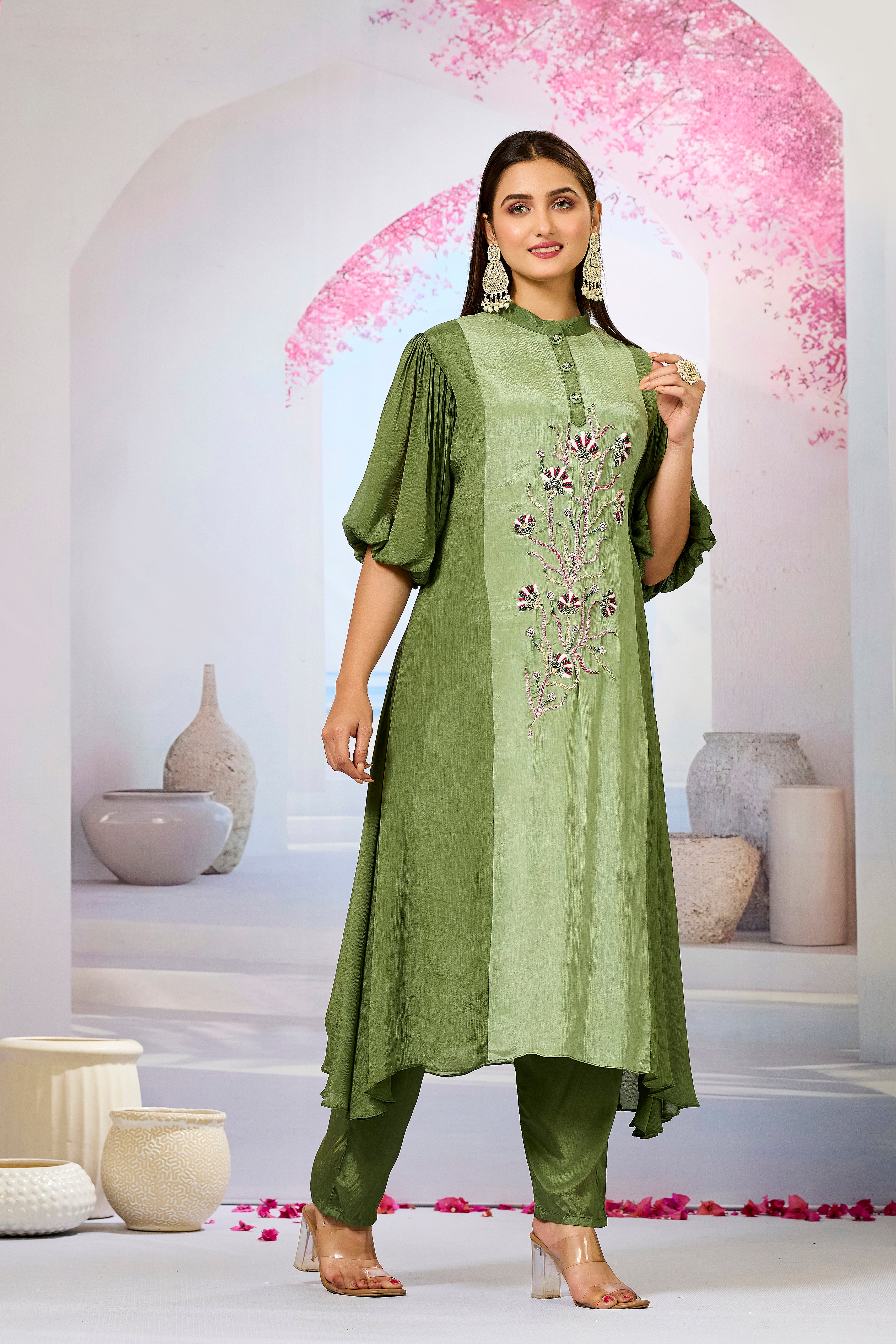 Green Shaded Chinon Silk Kurta Pants Set