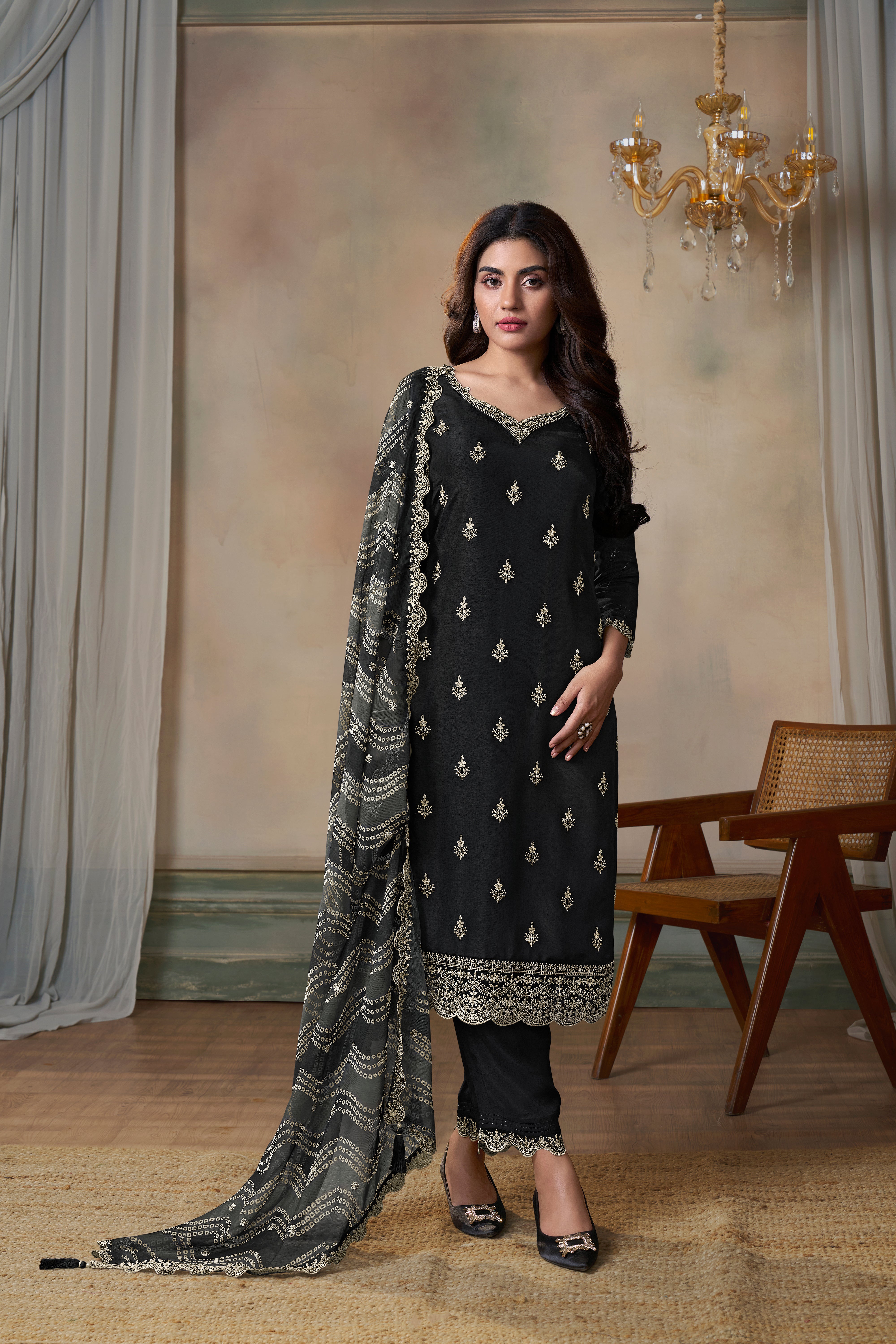 Black Dola Silk Kurta & Pant Set