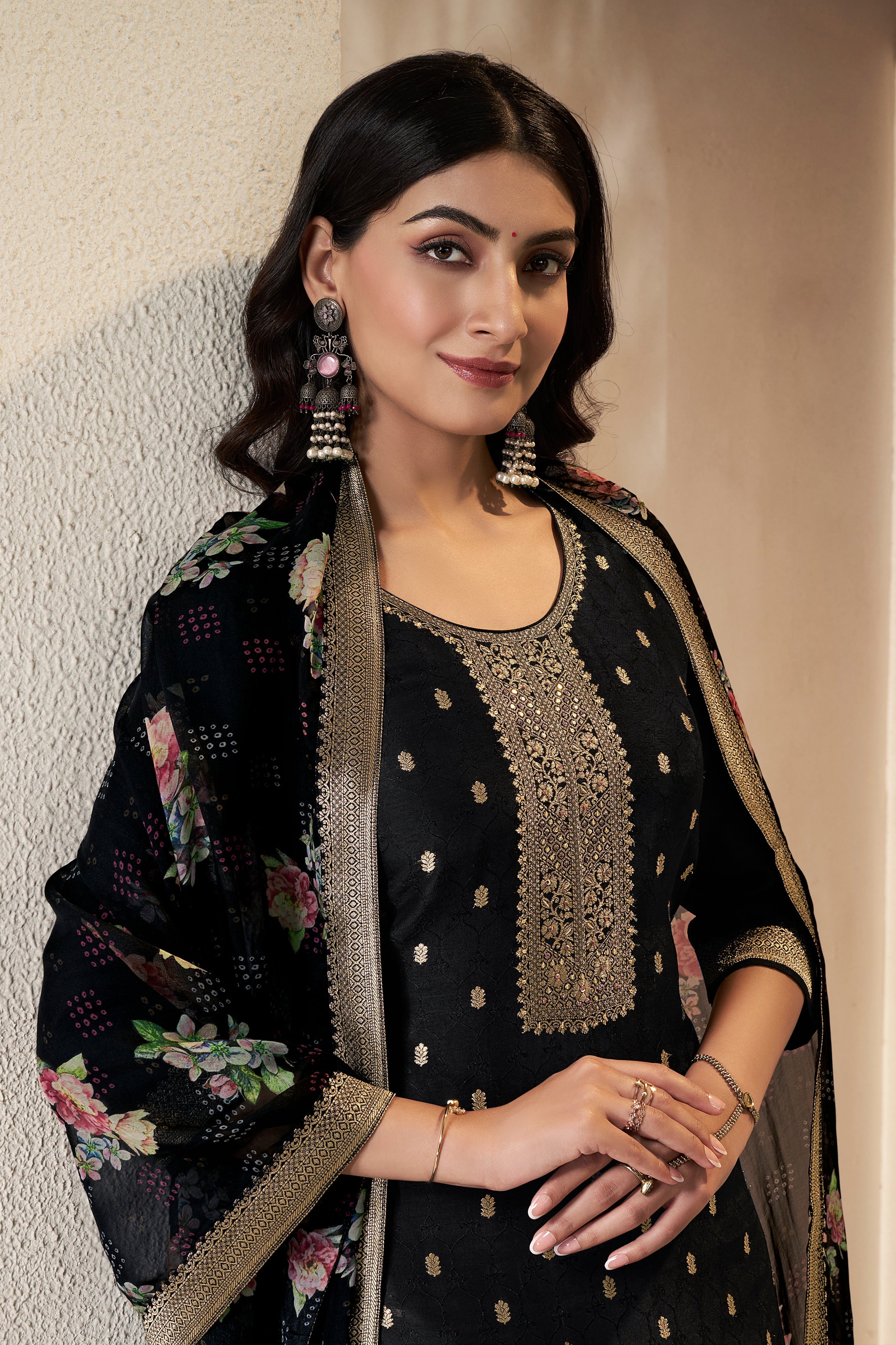 Cosmic Black Dola Silk Kurta & Pant Set