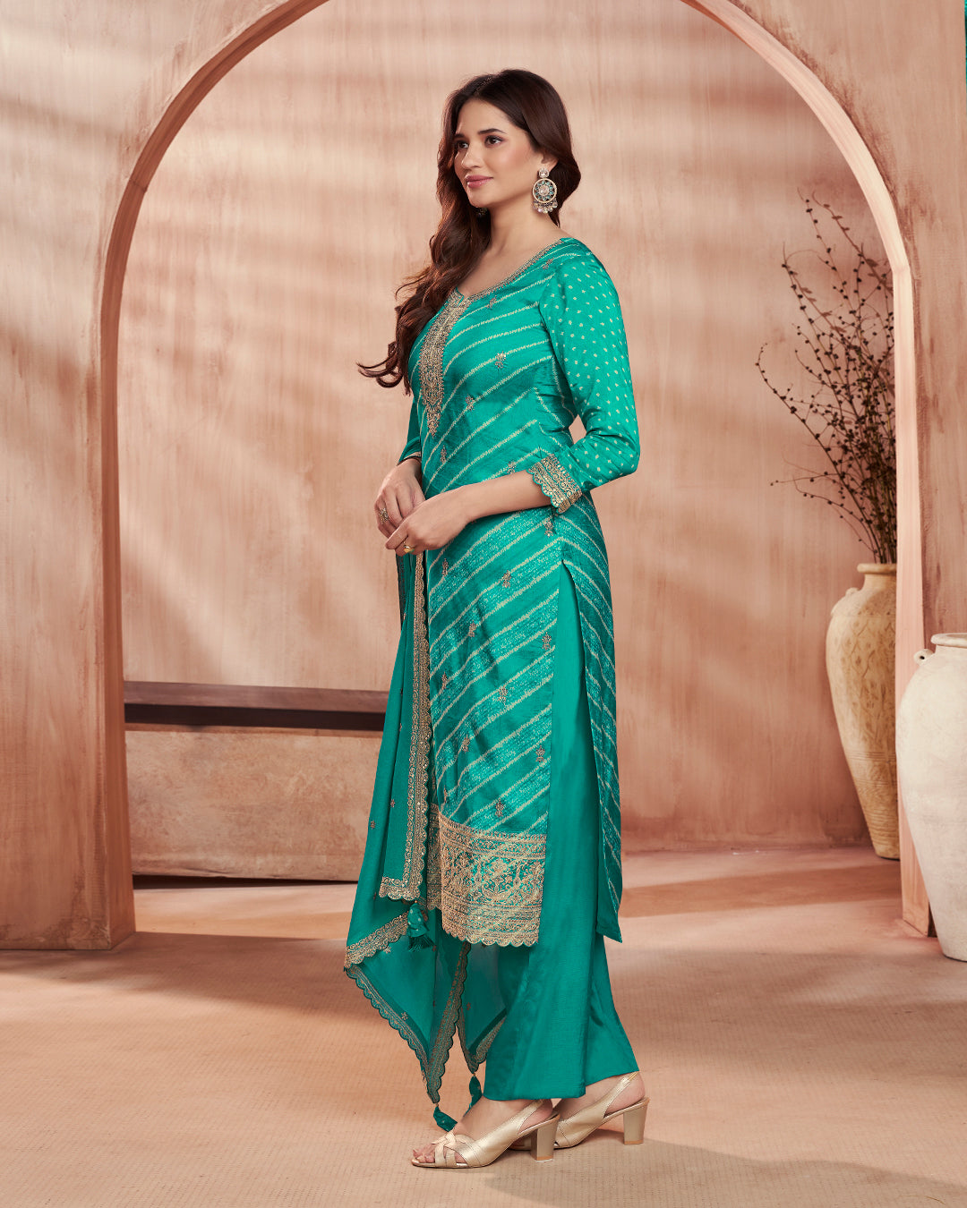 Panna Grace Embellished Dola Silk Pant Set