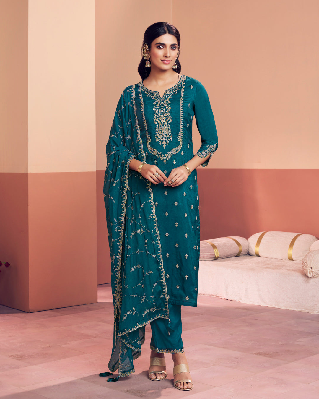 Teal Muse Embellished Dola Silk Pant Set