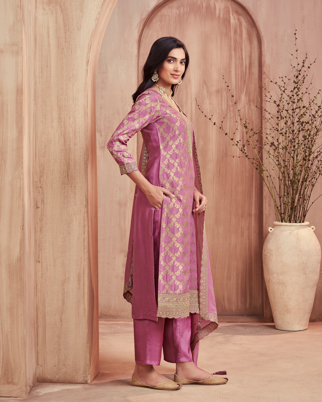 Mist Glow Embellished Dola Silk Pant Set