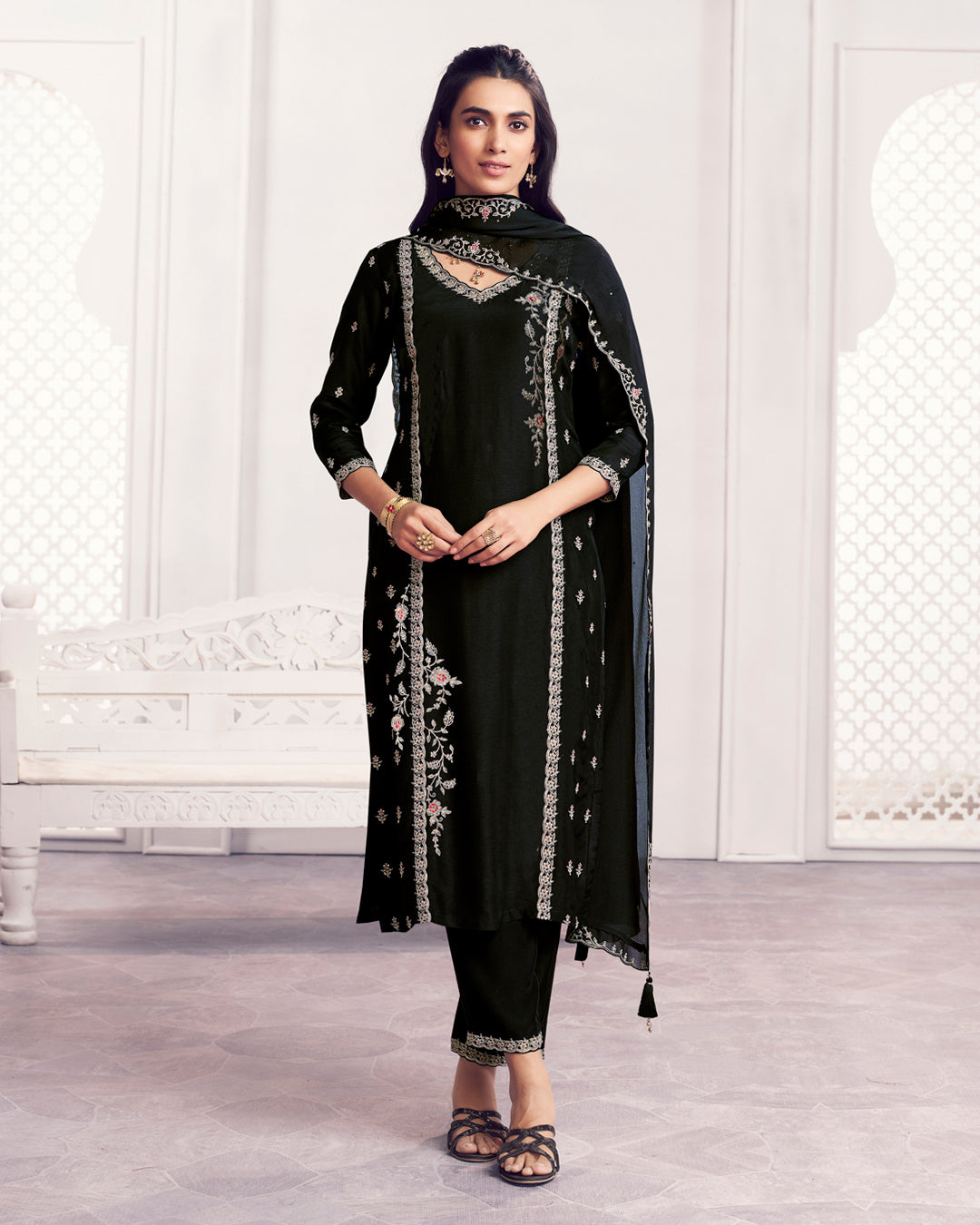 Obsidian Charm Embellished Dola Silk Pant Set