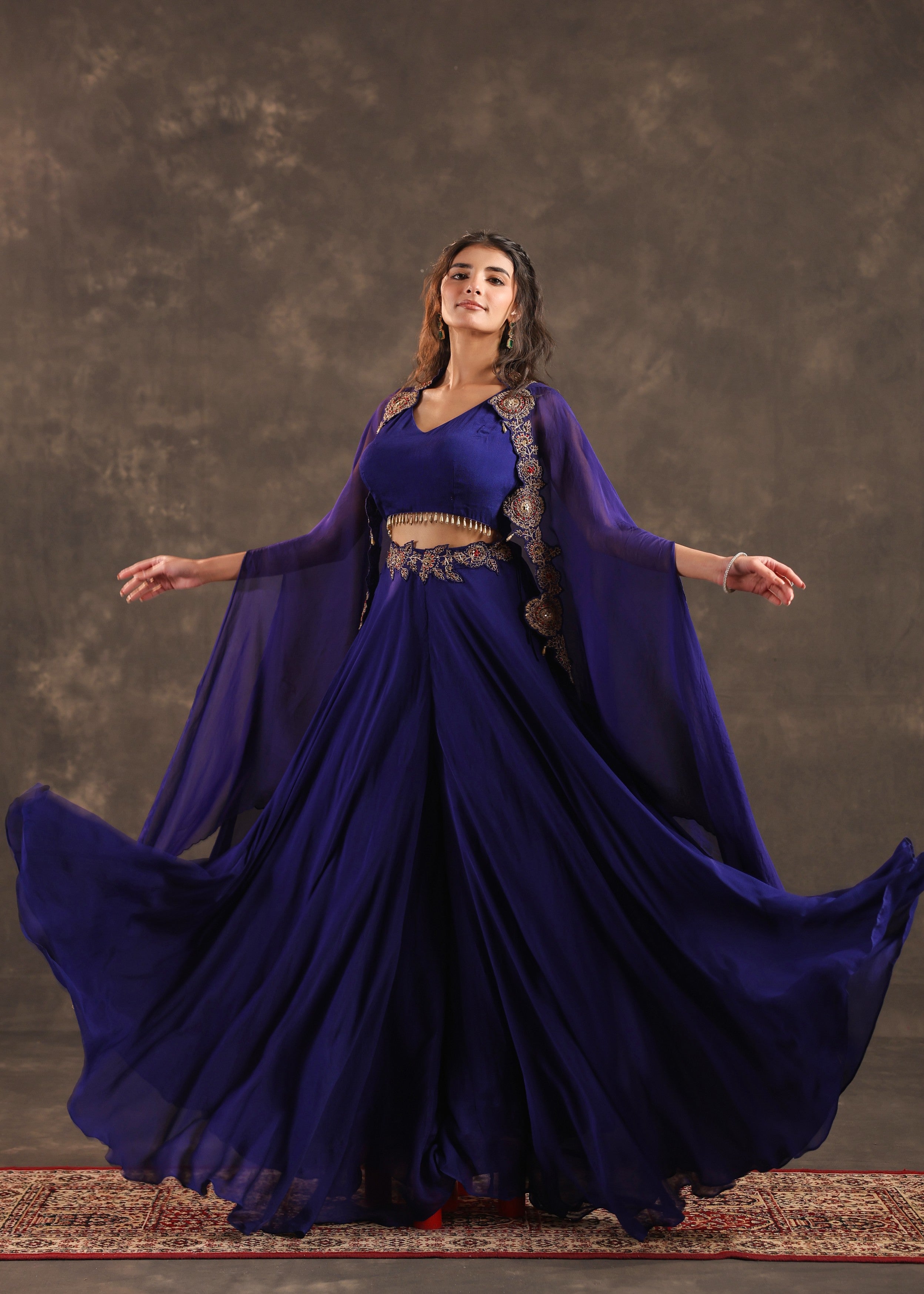 Royal Flare Embellished Crepe Silk Cape Set