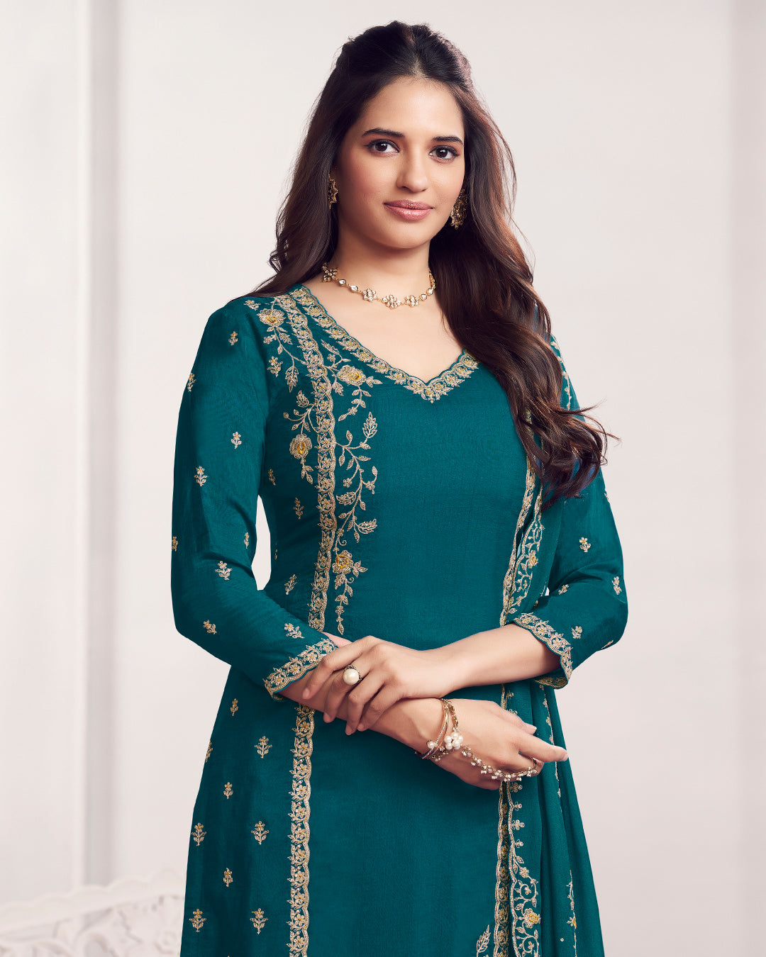 Peacock Charm Embellished Dola Silk Pant Set