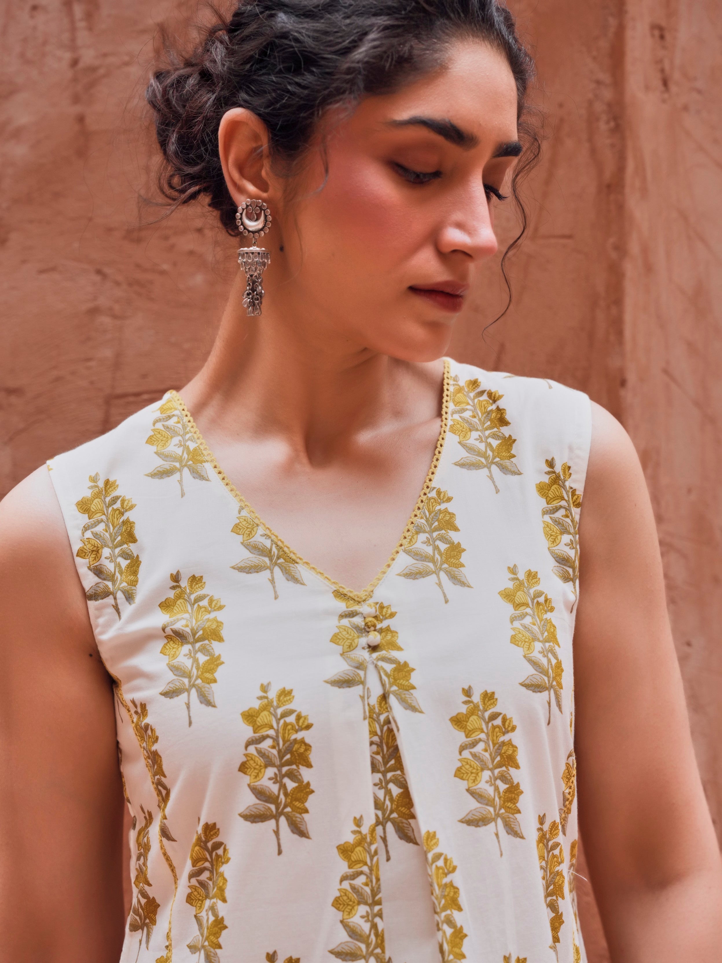 Off-White and Yellow Floral Pant Set