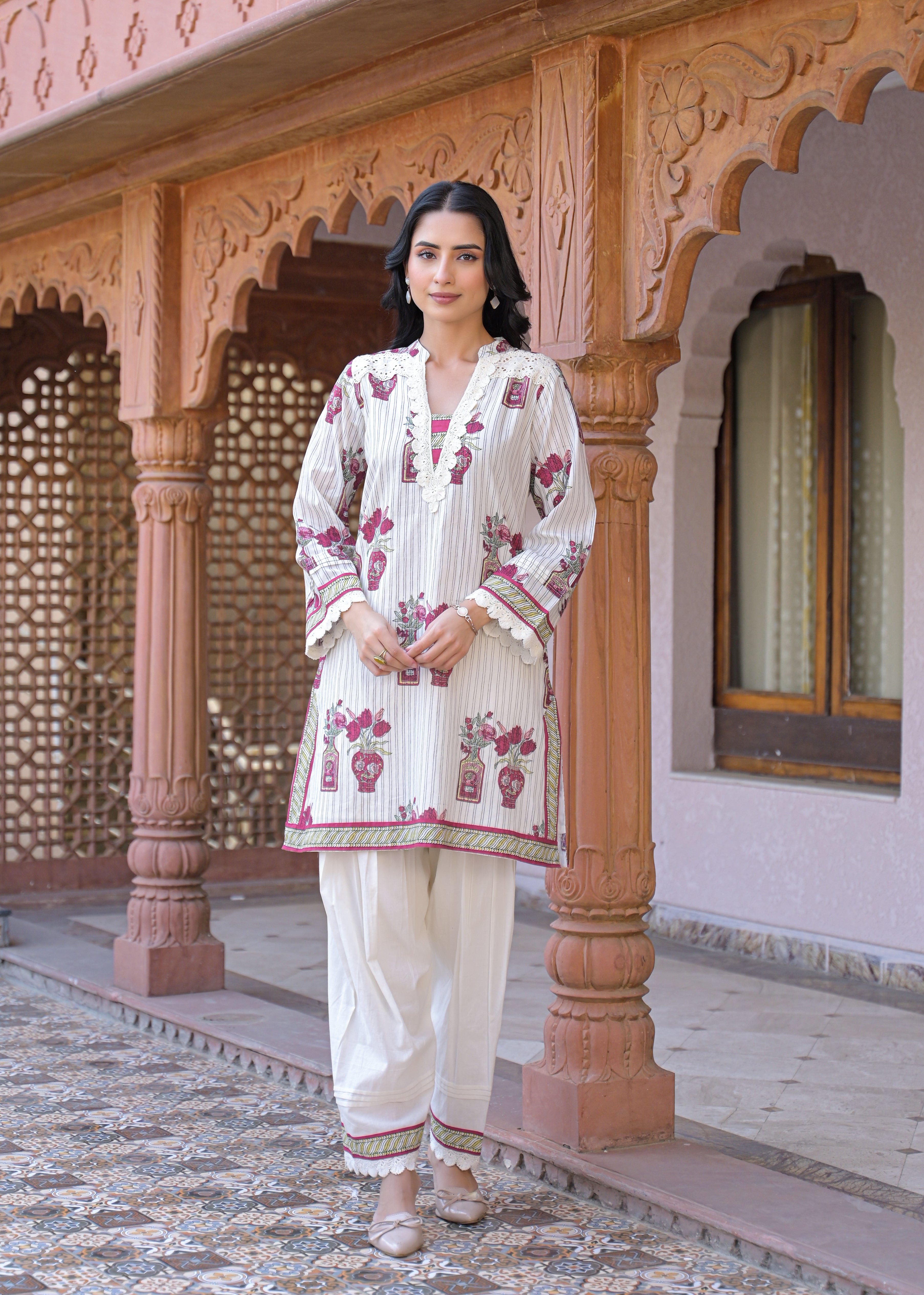 Chalk White Printed Cotton Kurta Set