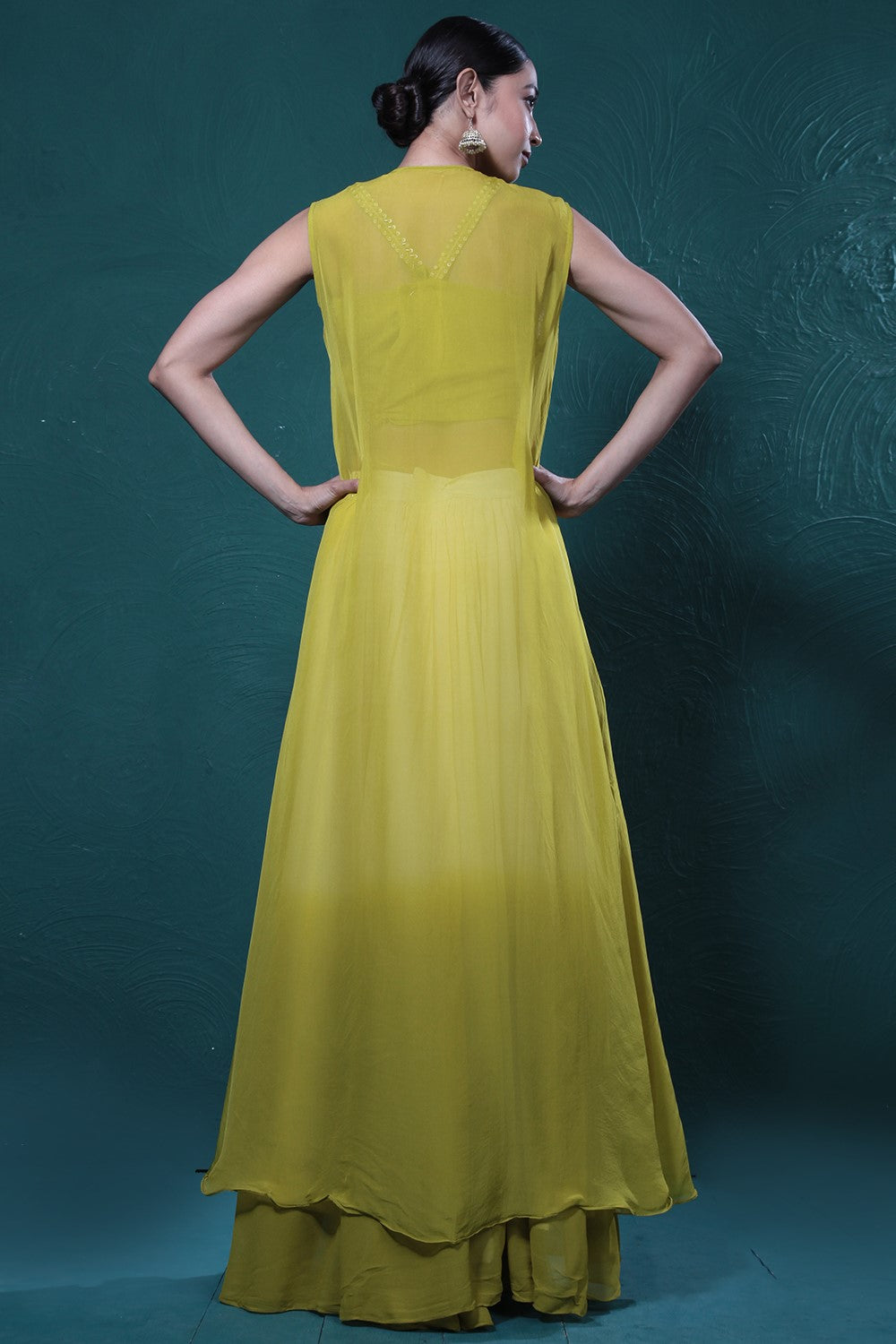 Pear Green Ombre-Dyed Cape Set