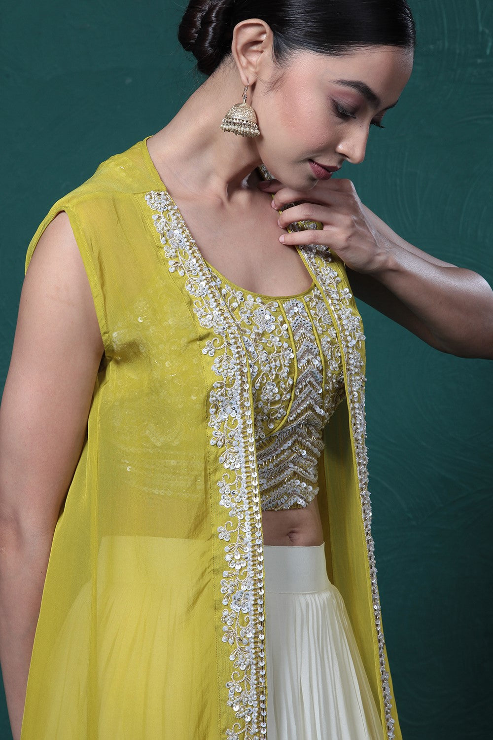 Pear Green Ombre-Dyed Cape Set