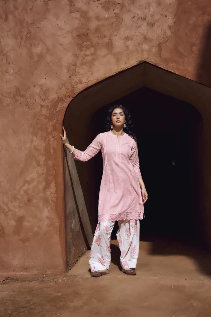 Soft Pink Checks Mul-Cotton Kurta Set