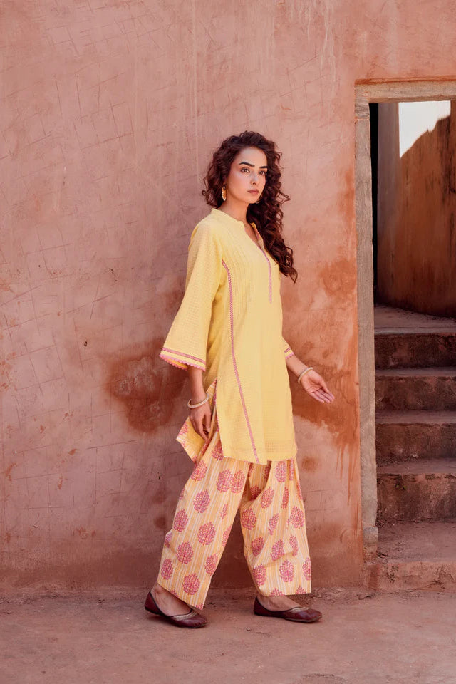 Lemon Yellow Textured Mul-Cotton Kurta Set