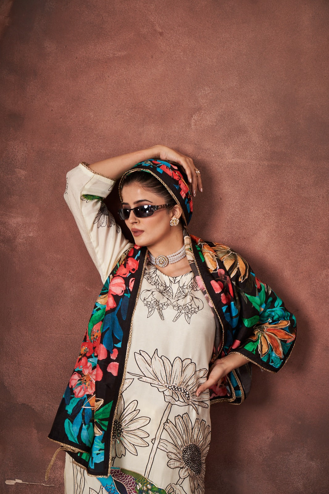 Cream Floral Printed Muslin Silk Kurta Pant Set