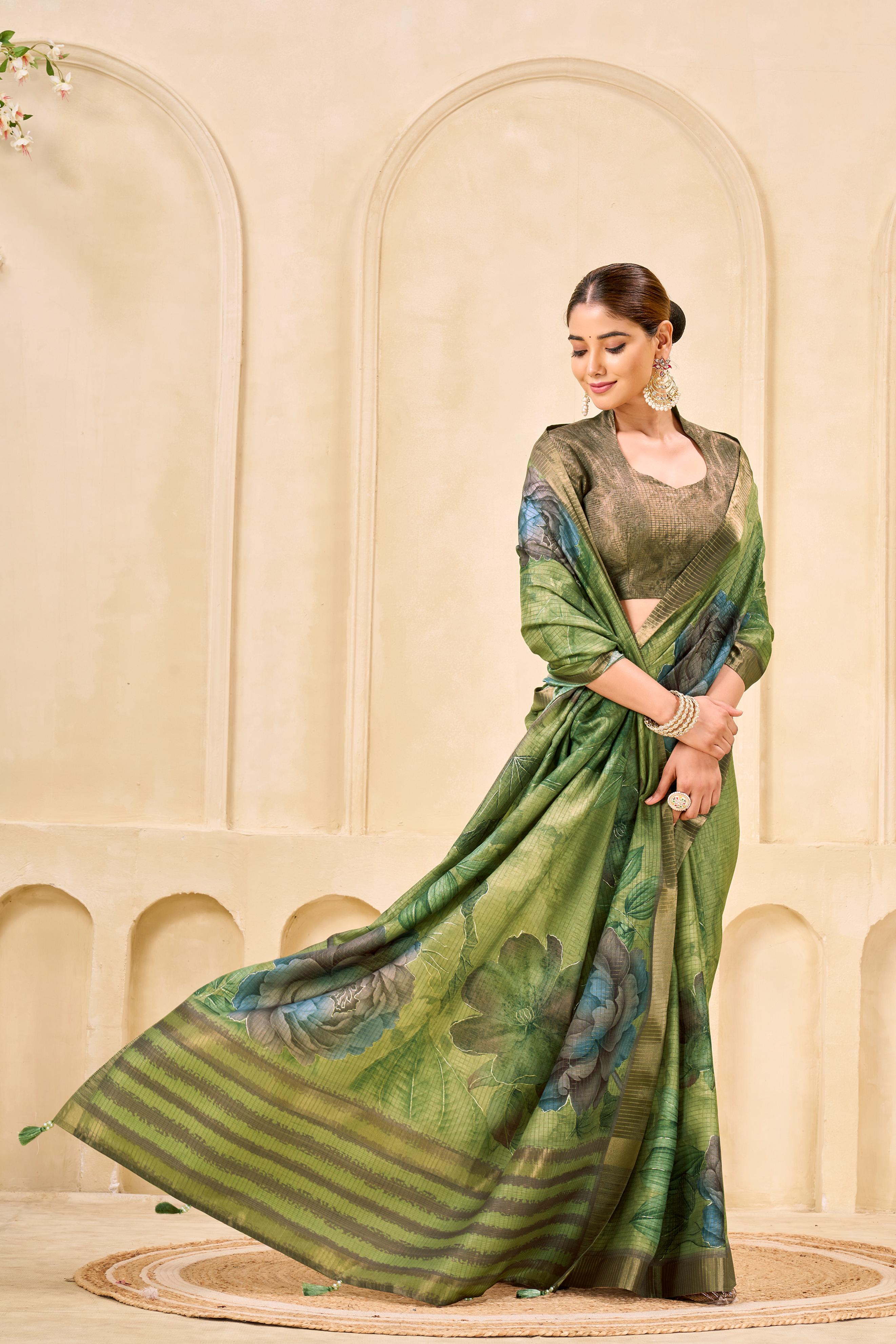 Green Signora Zari Silk Saree with Floral Digital & Foil Print