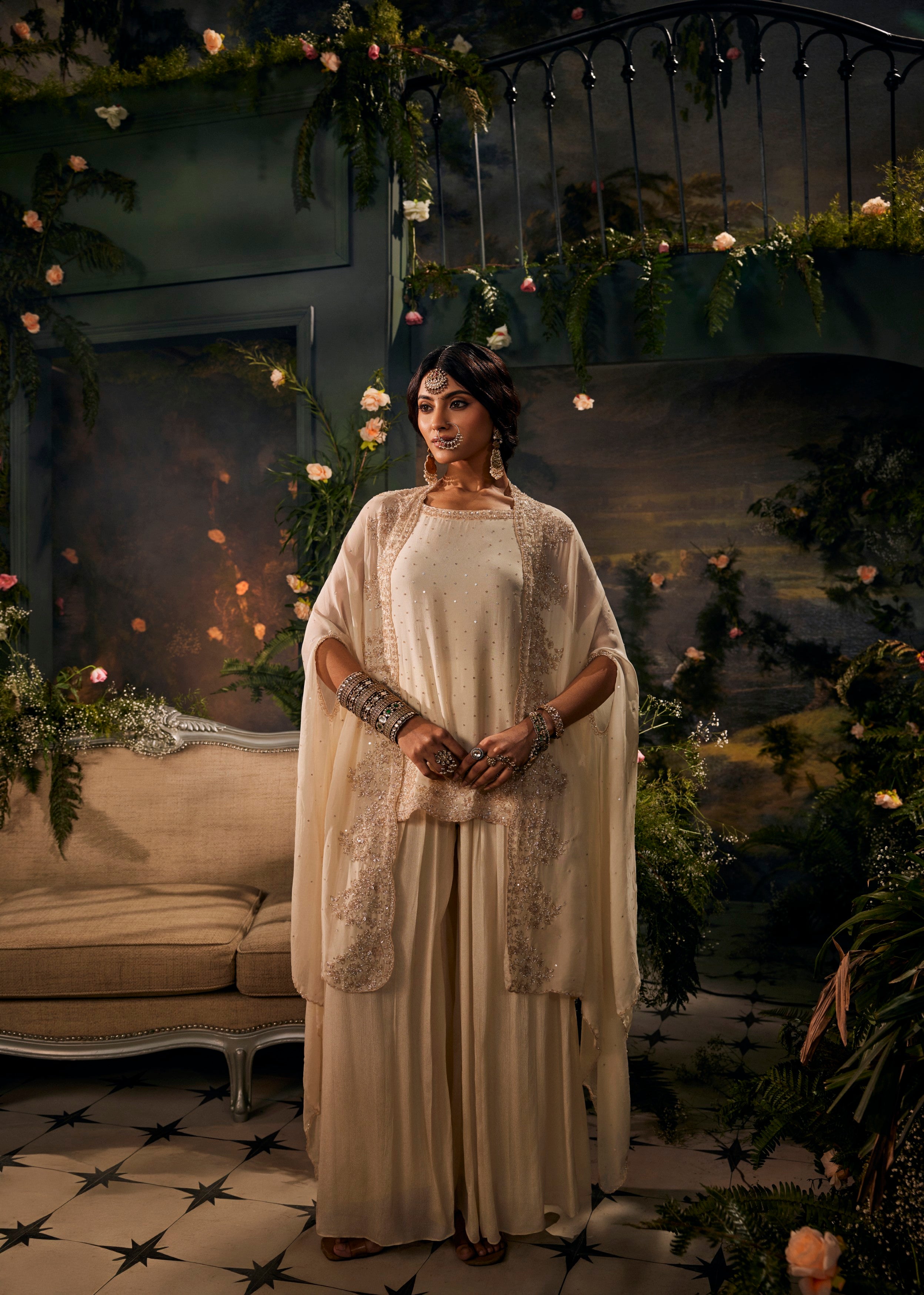 Noor-e-Aftab Embellished Crepe Silk Cape Set
