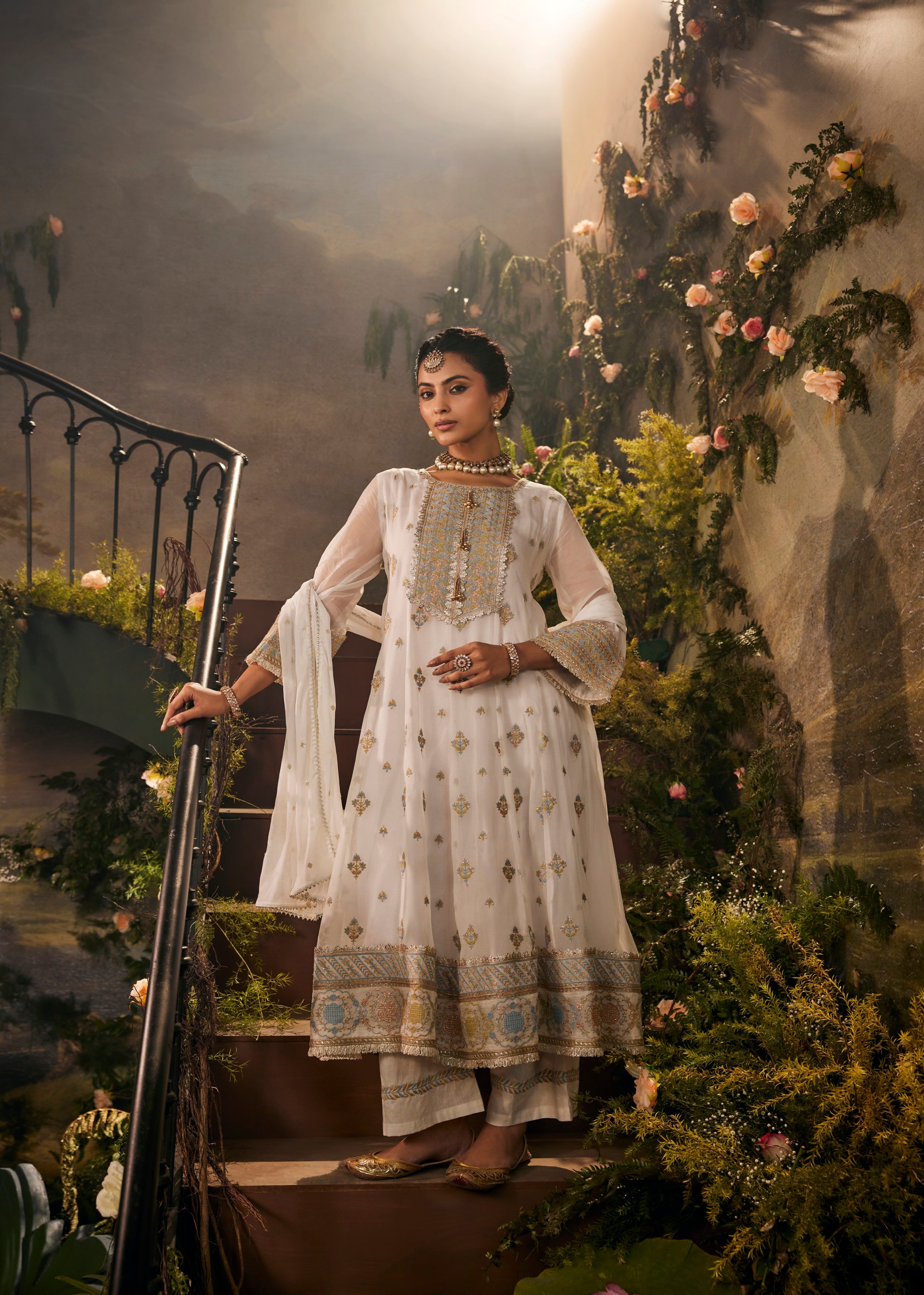 Noor-e-Nazakat Embellished Crepe Silk Anarkali Set