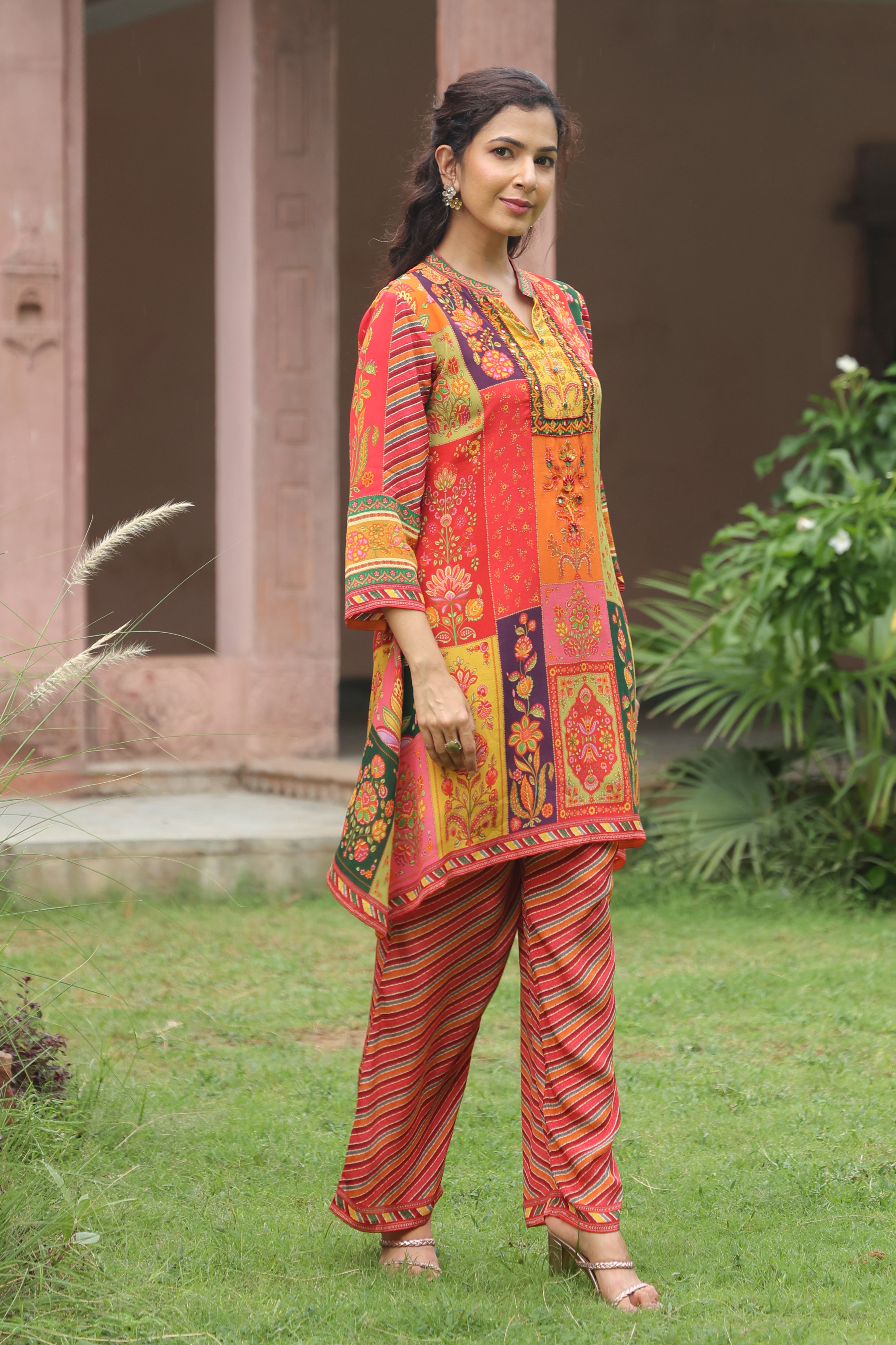 Vibrant Fiesta Printed Crepe Silk Kurta Set