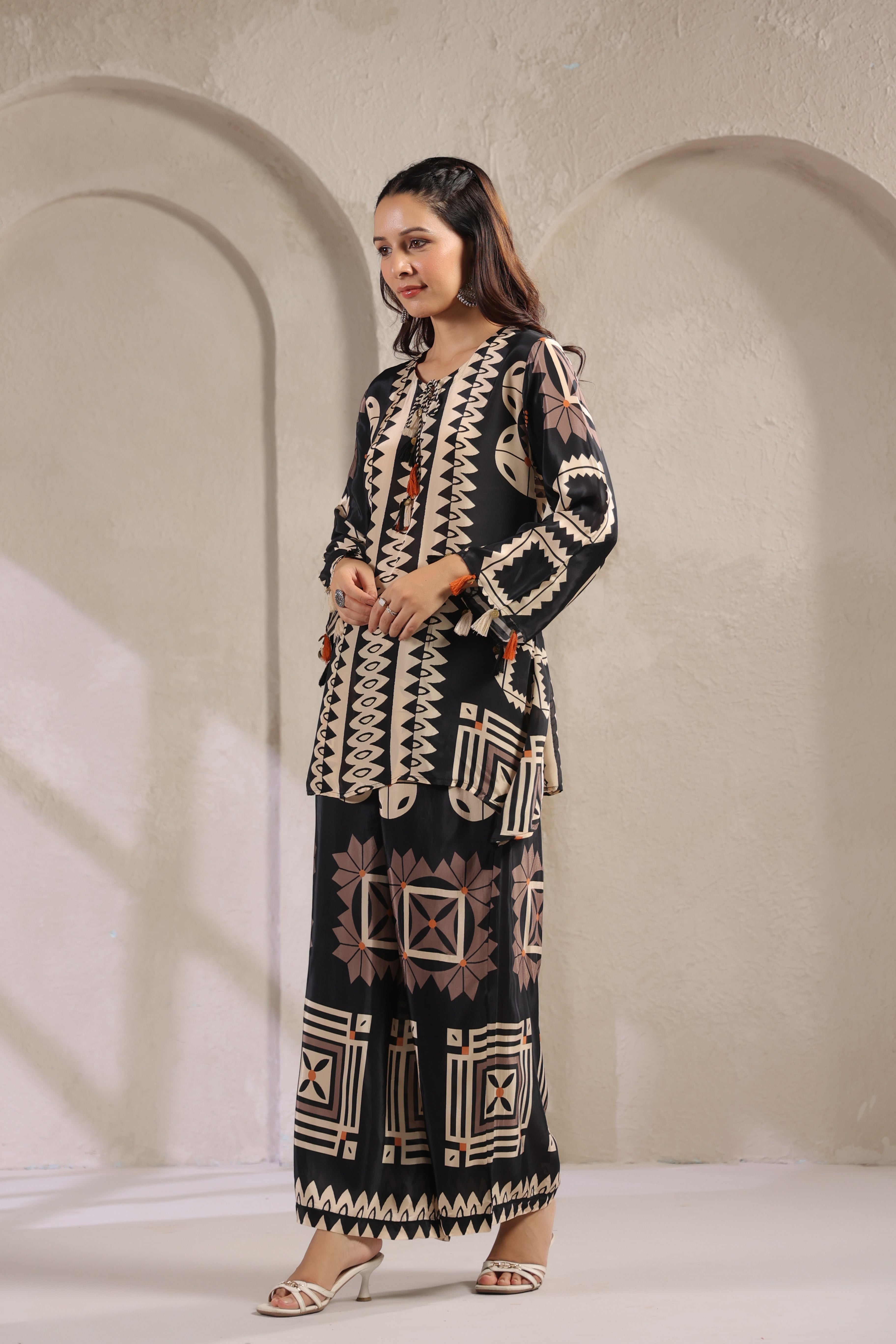 Black & Cream Printed Muslin Silk Co-Ord Set