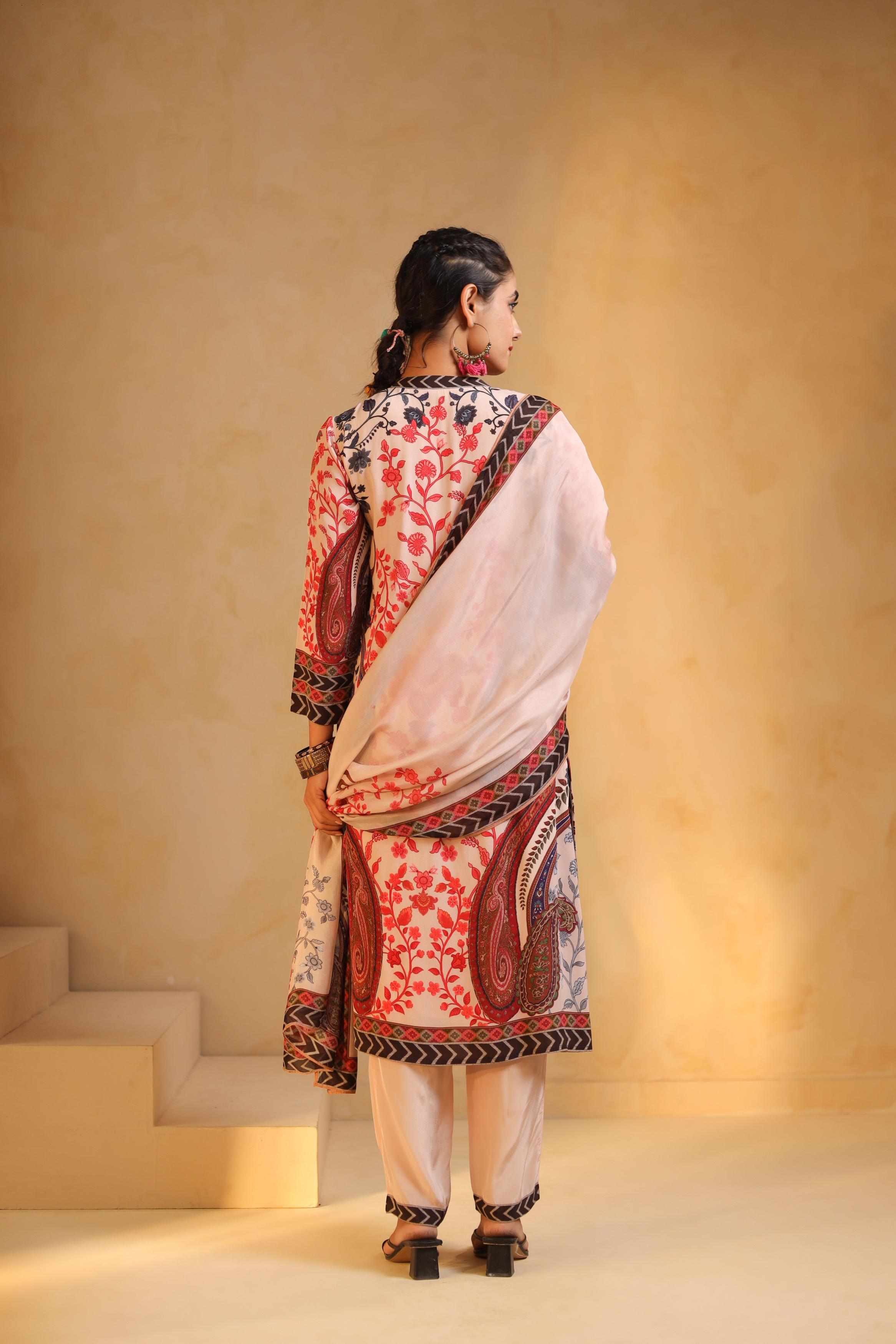 Soft Pink Printed Viscose Crepe Silk Pant Set