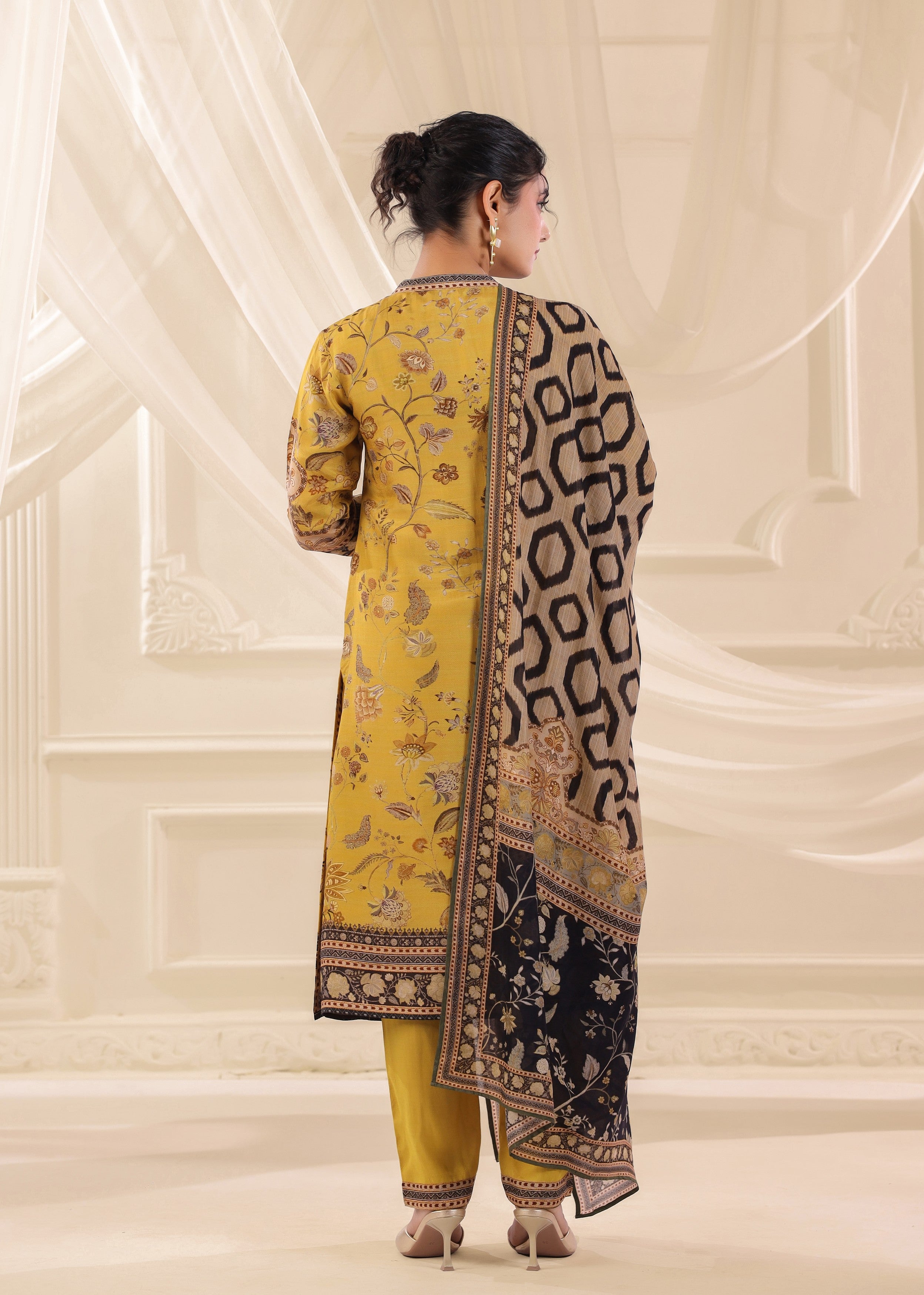 Mustard Yellow Printed Dola Silk Pant Set