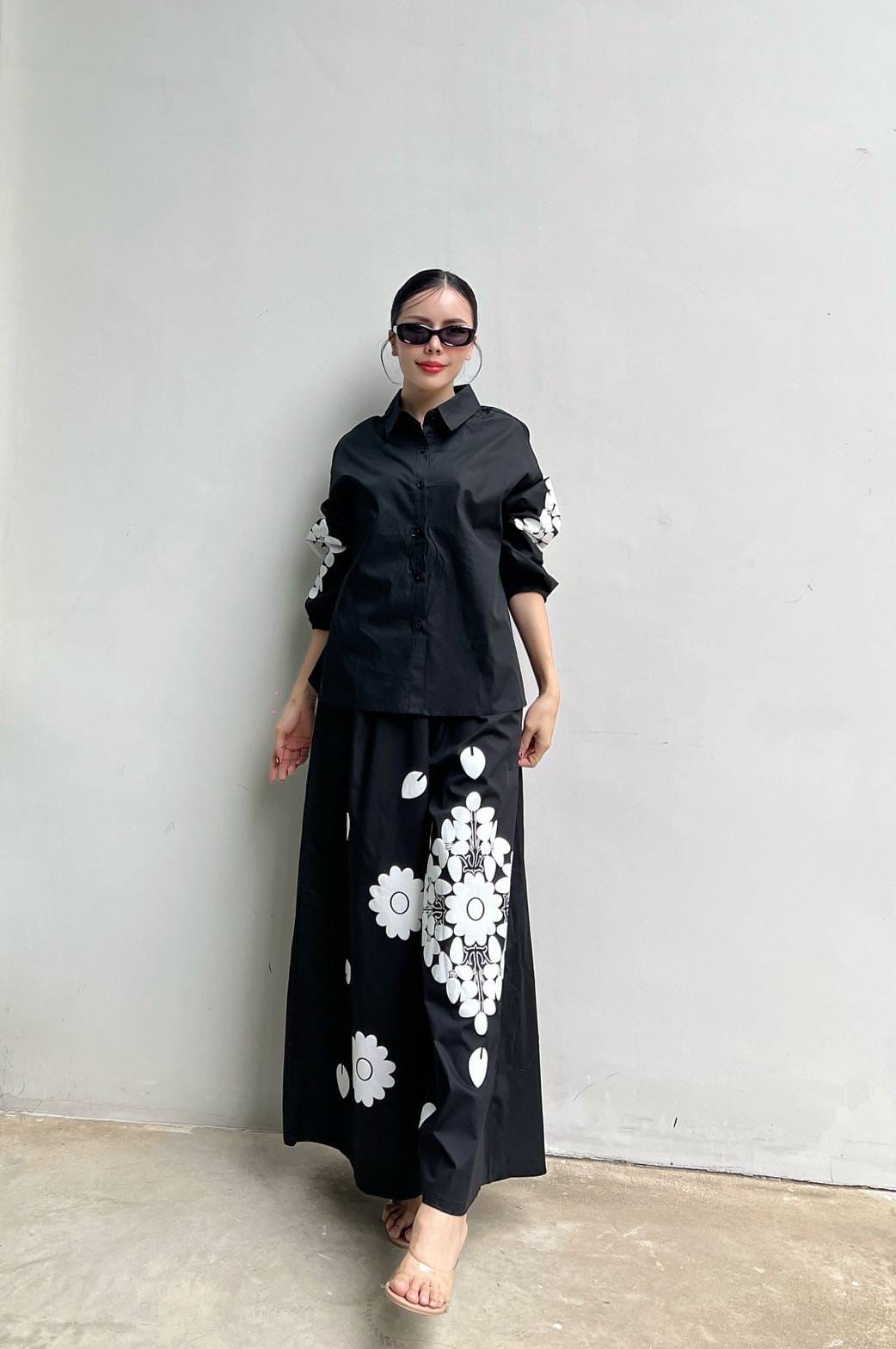 Classic Black Minimalist Floral Cotton Co-Ord Set
