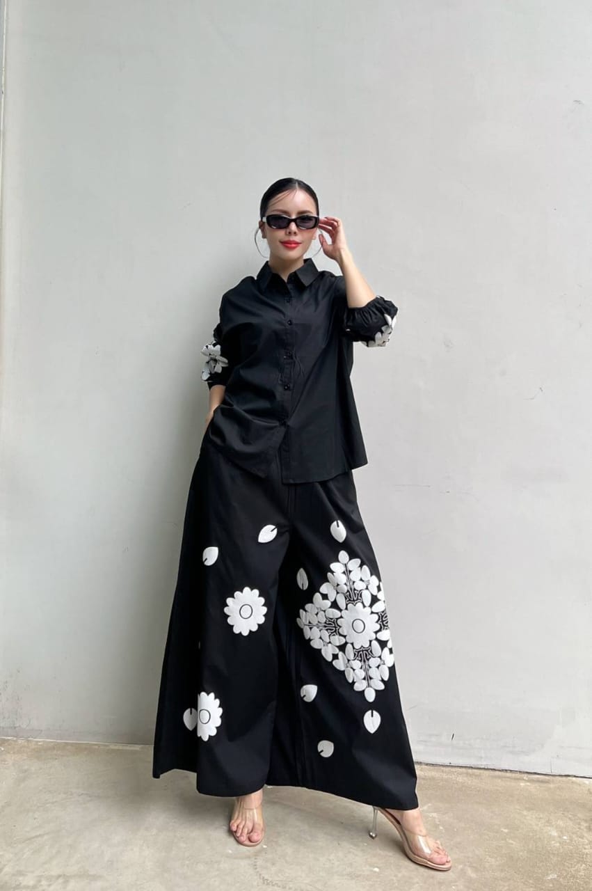 Classic Black Minimalist Floral Cotton Co-Ord Set