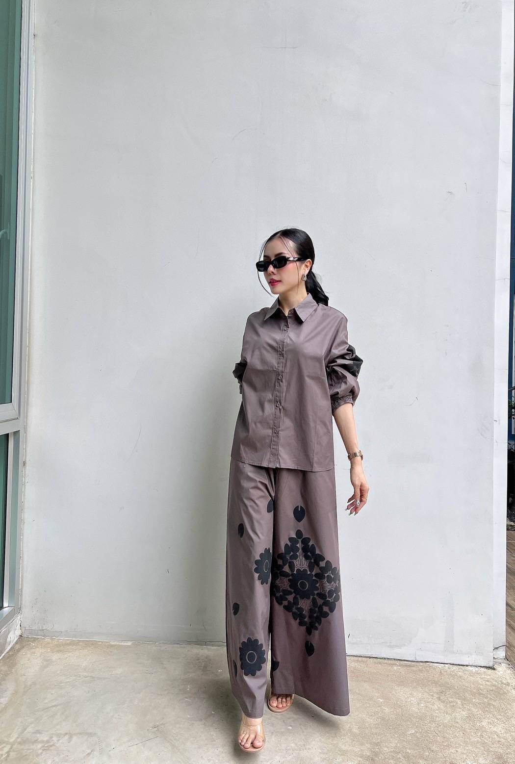 Taupe Grey Minimalist Black Floral Cotton Co-Ord Set