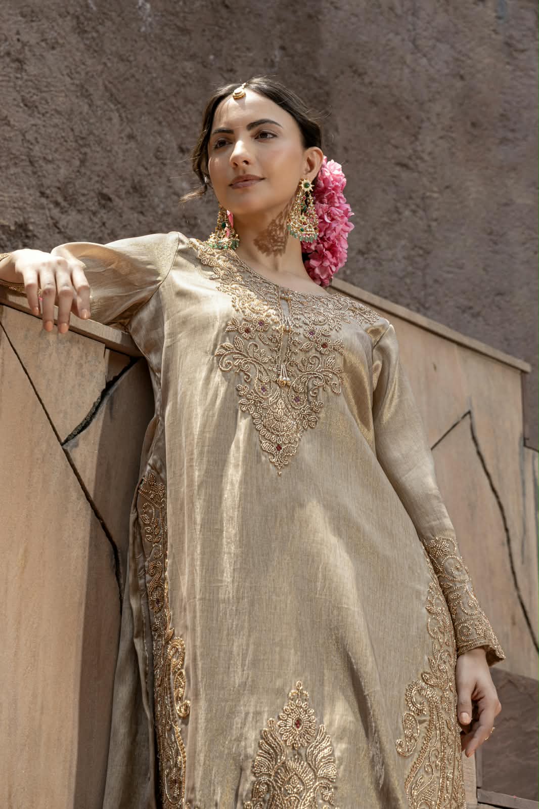 Champagne Grey Embellished Giraffe Tissue Silk Pant Set