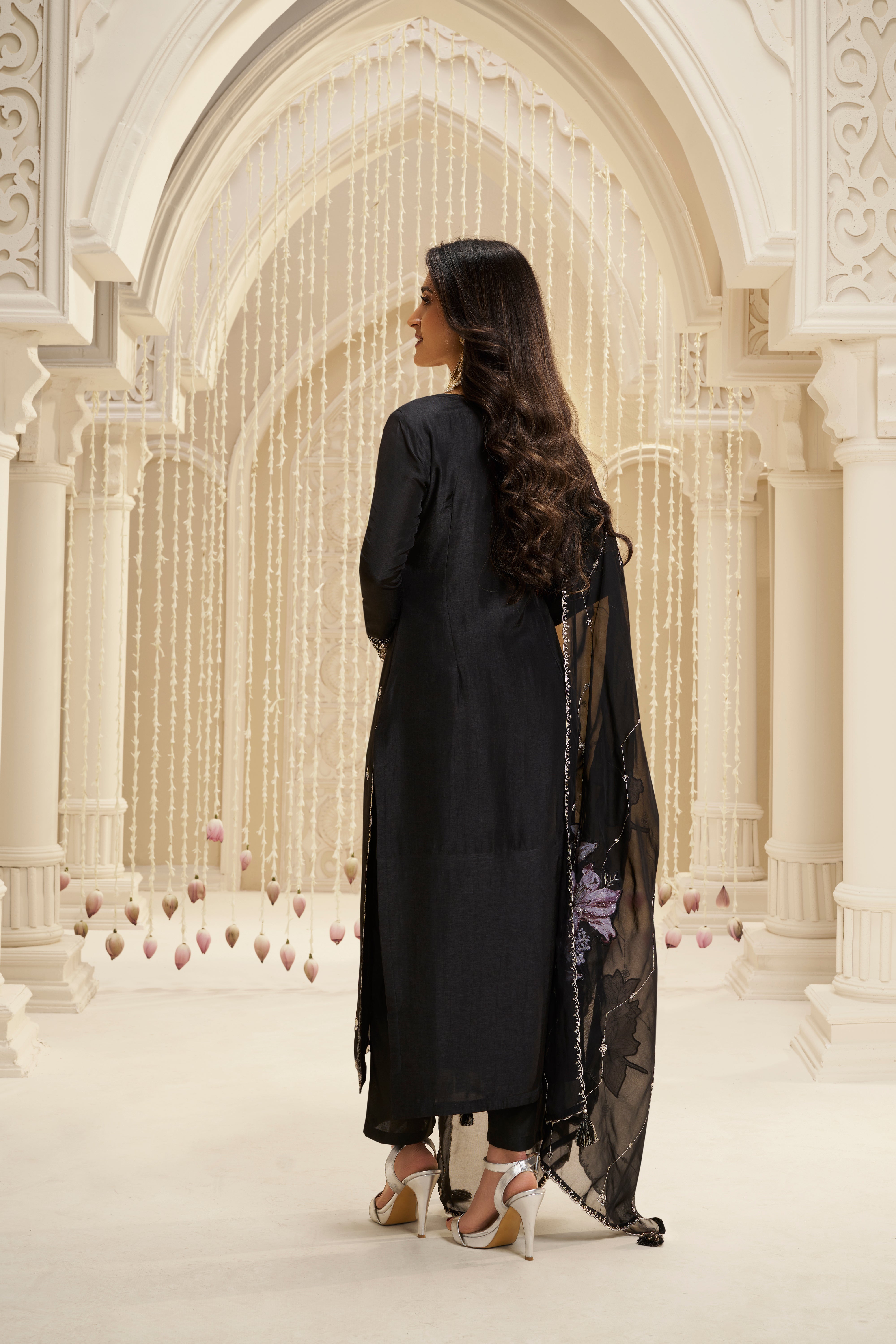 Black Floral Print Kurta & Pant Set