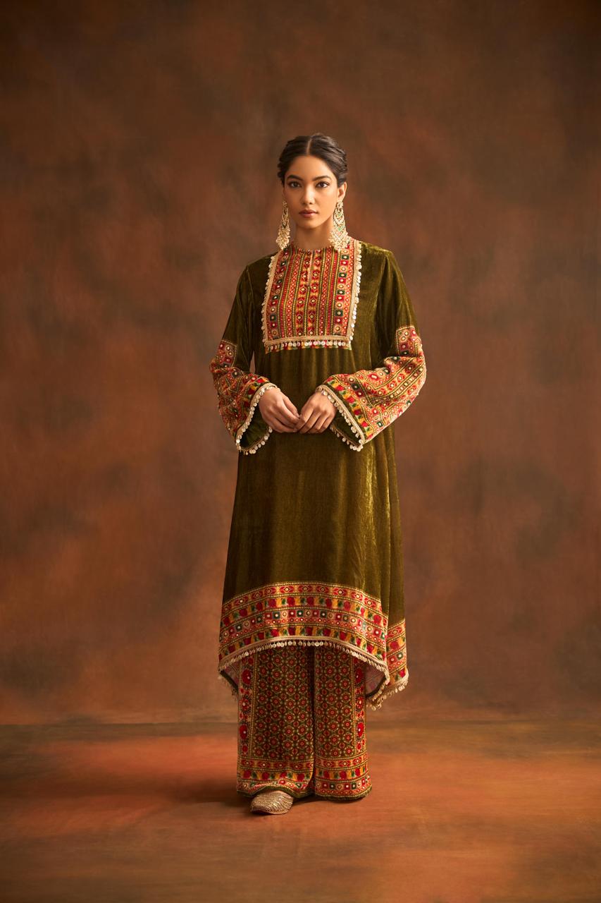 Green Embellished Premium Velvet Silk Kurta Palazzo Set