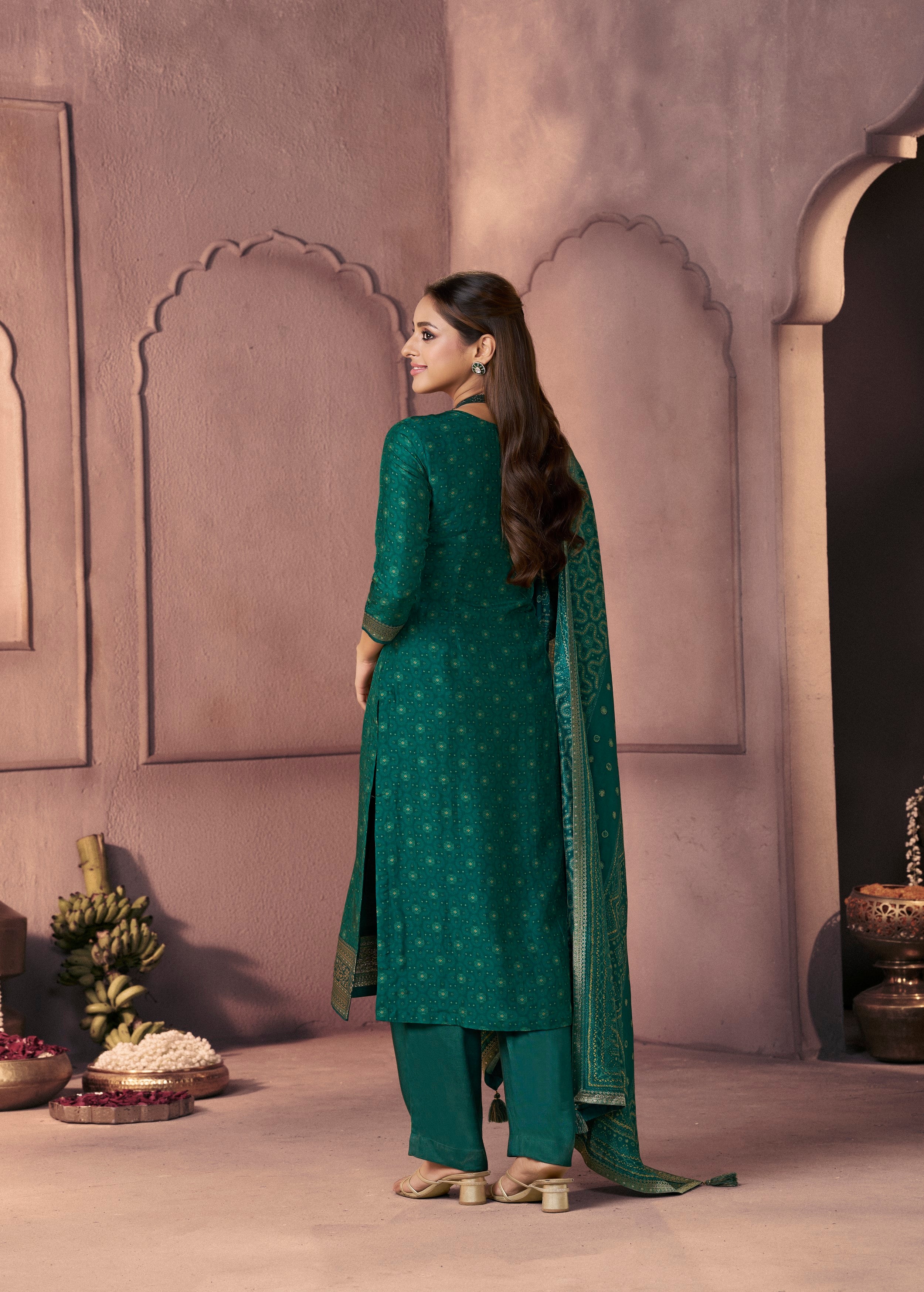 Leaf Green Printed Dola Silk Pant Set