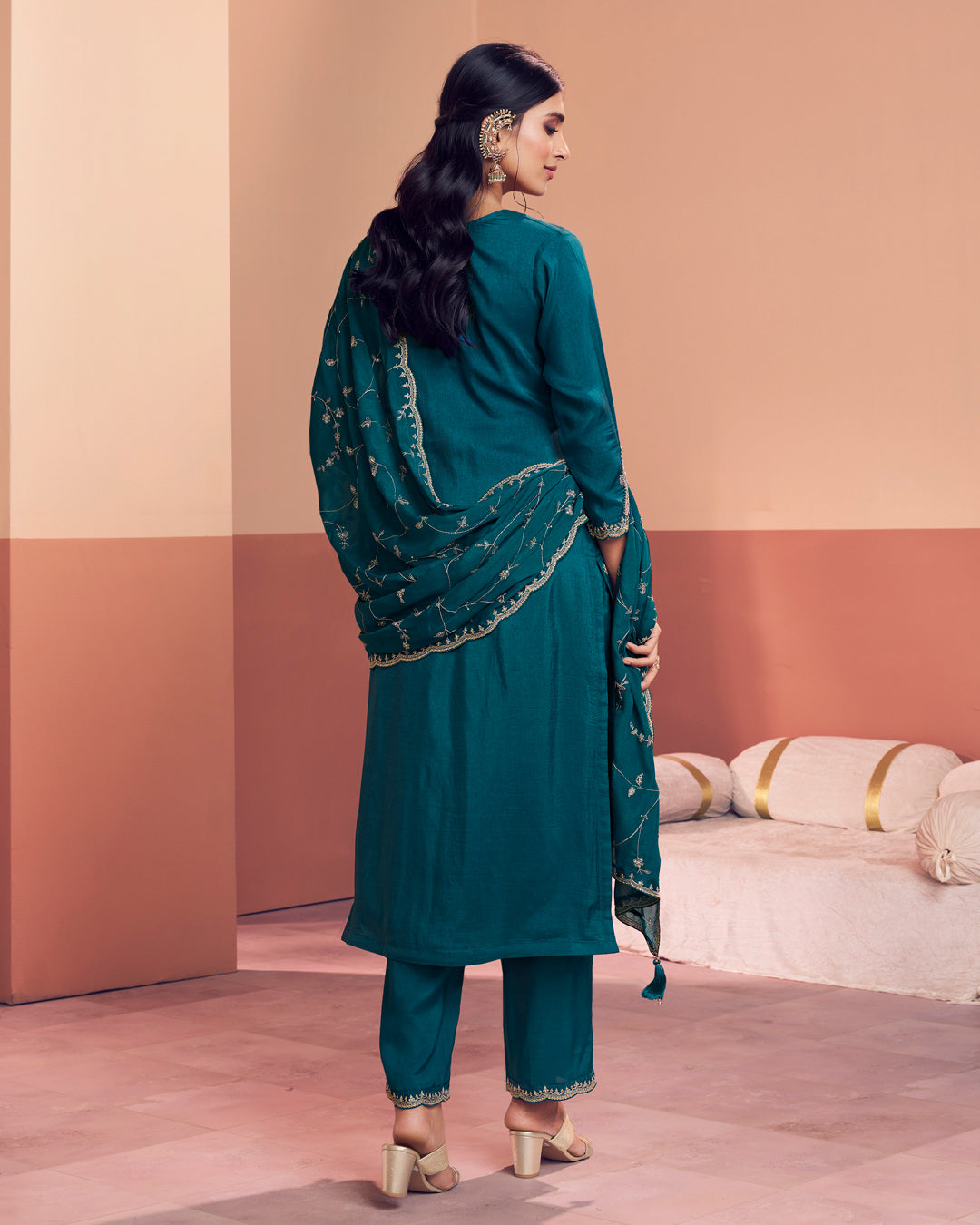 Teal Muse Embellished Dola Silk Pant Set