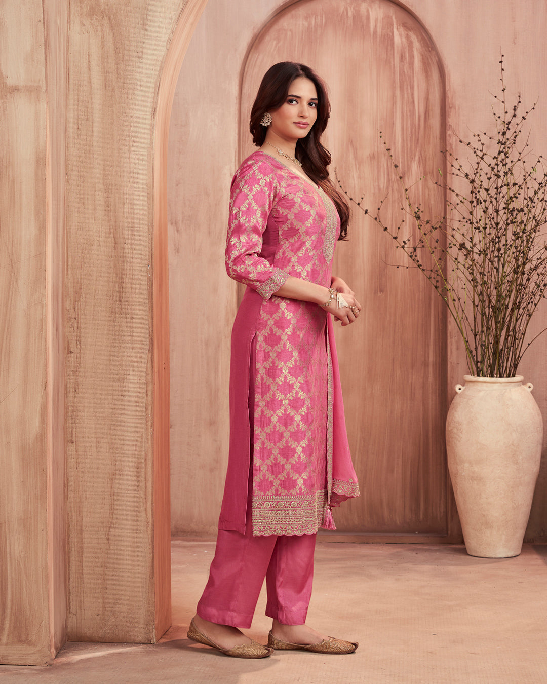 Quartz Glow Embellished Dola Silk Pant Set