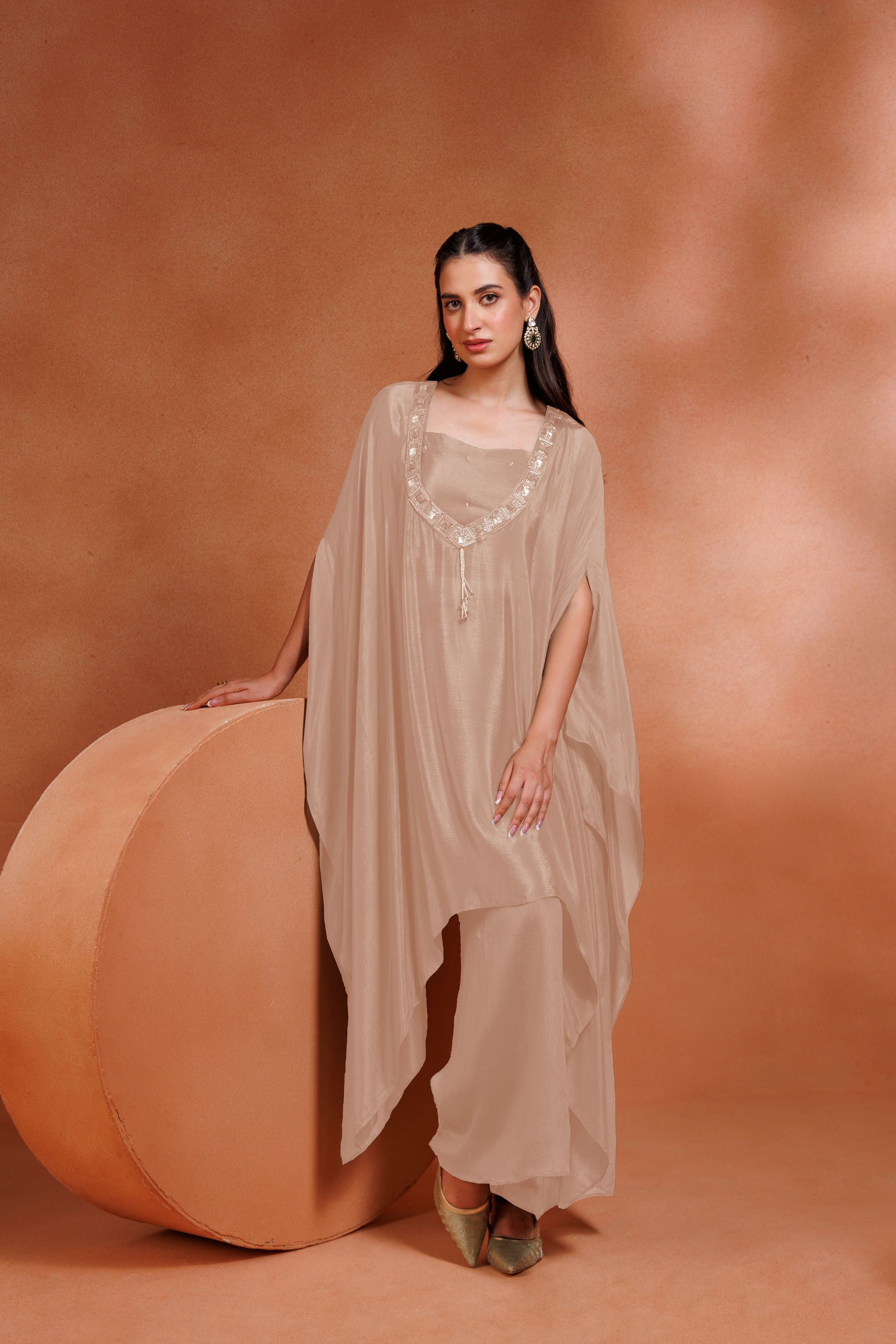 Luxe Embellished Kaftan Set – Mocha Elegance