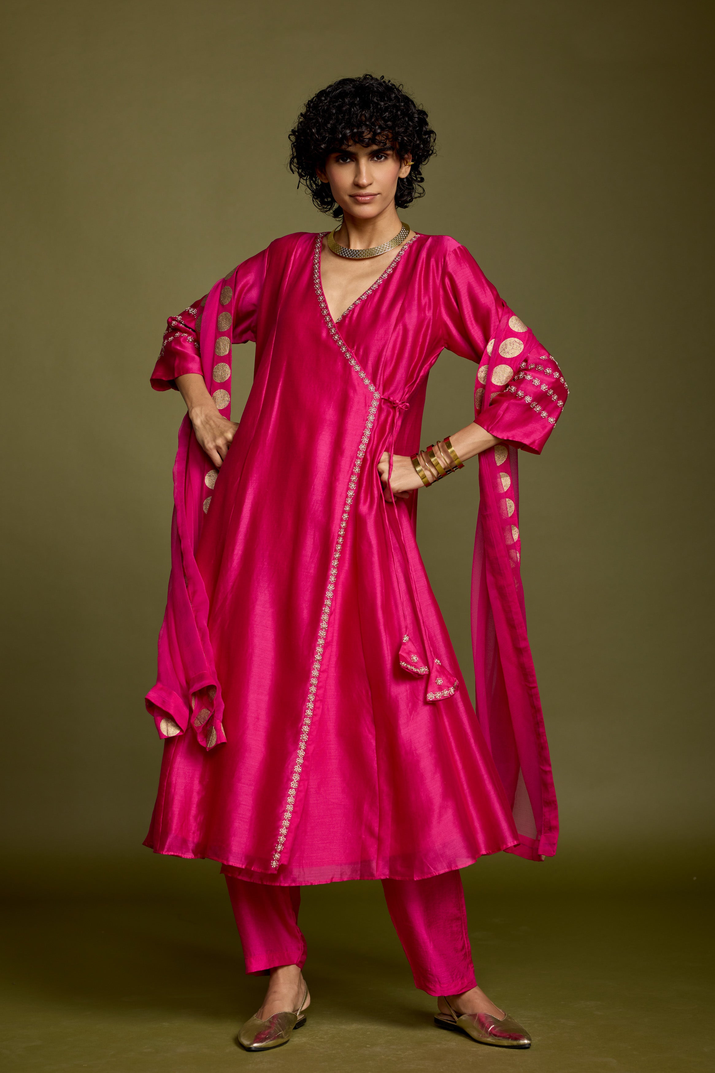 Queen Pink Embellished Raw Silk Pant Set