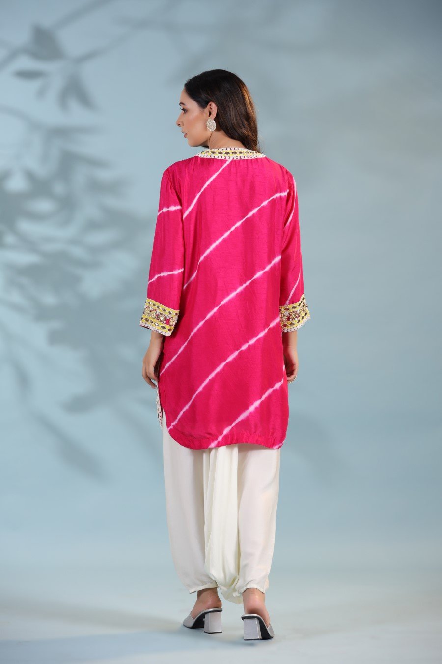 Cersie Pink Leheriya Embroidered Kurta with Harem Pants