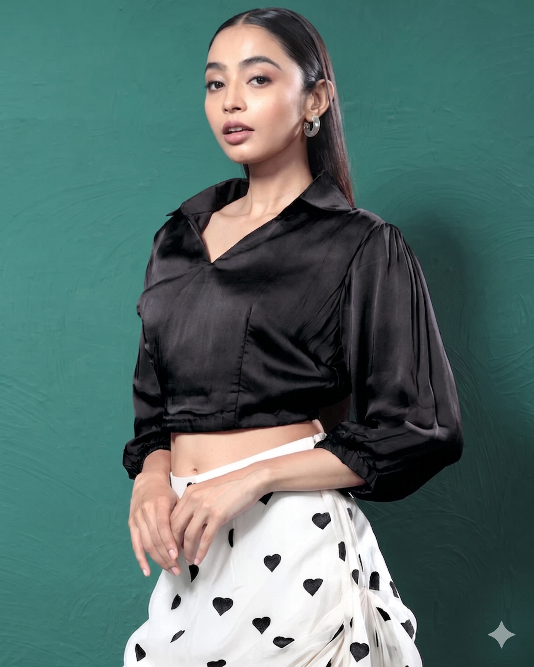 Gentle Black Pure Hearts Printed Crop Top & Skirt