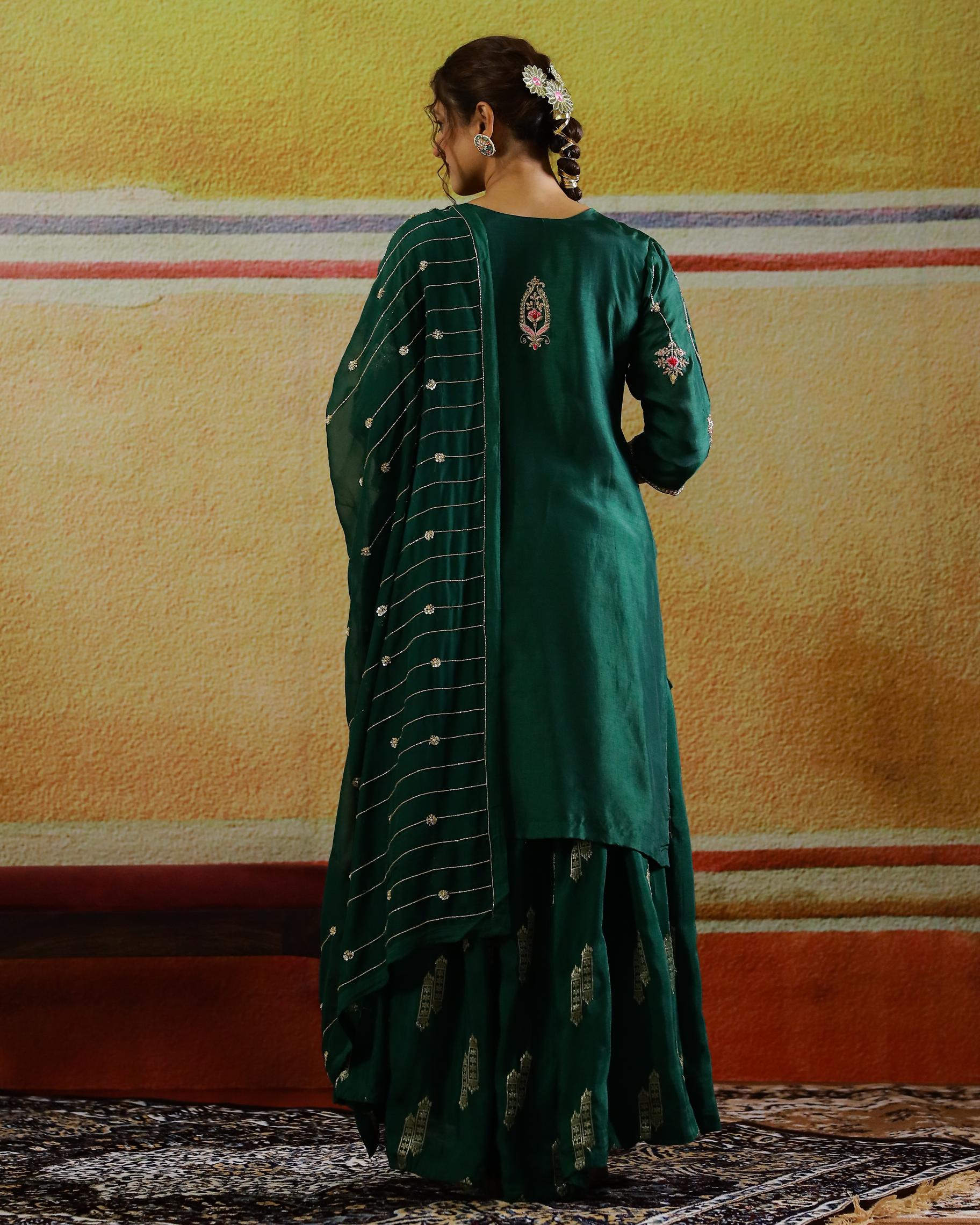 Deep Green Embellished Habutai Silk Kurta Set