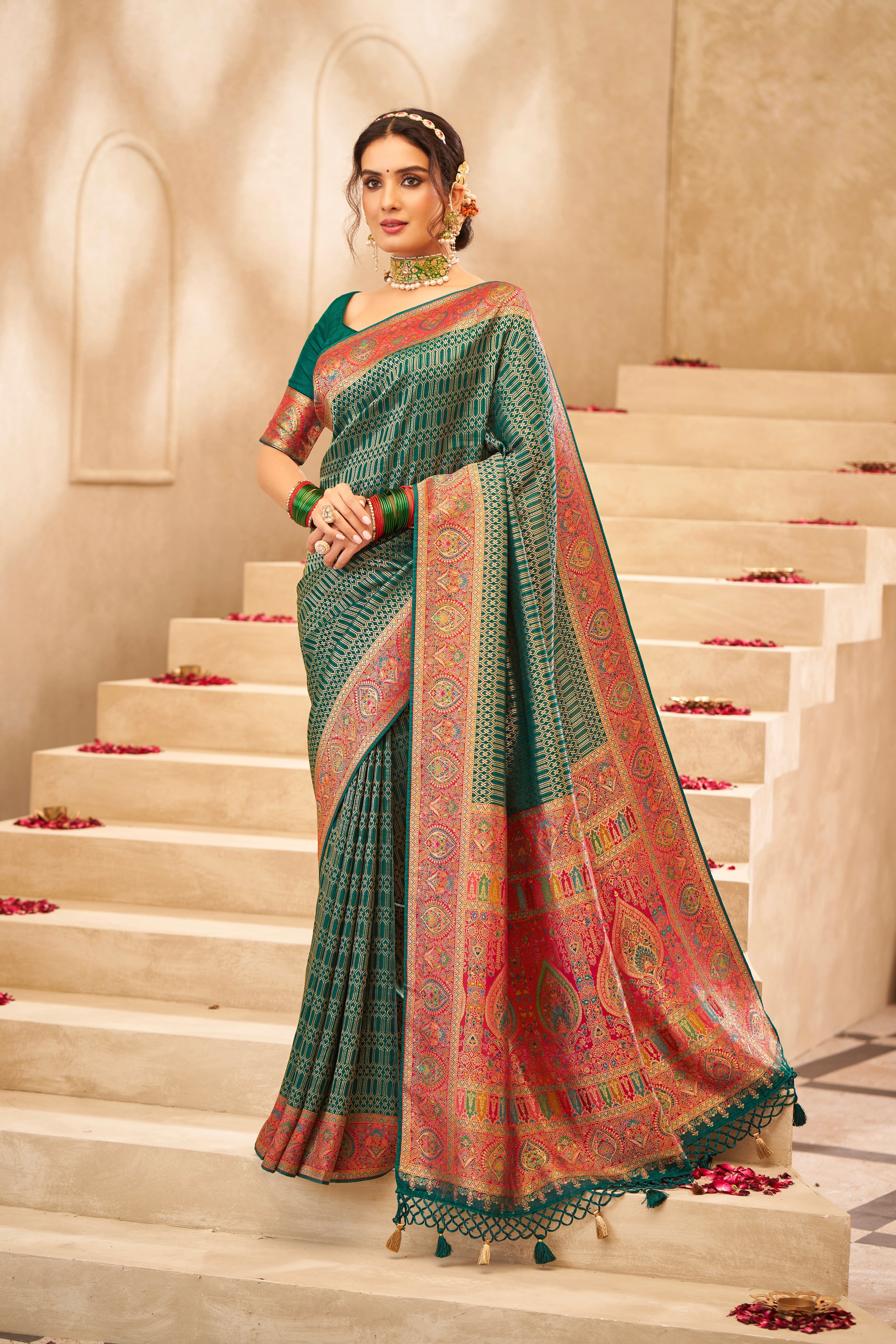 Traditional Border Cut Tussar Rangkaat Silk Saree