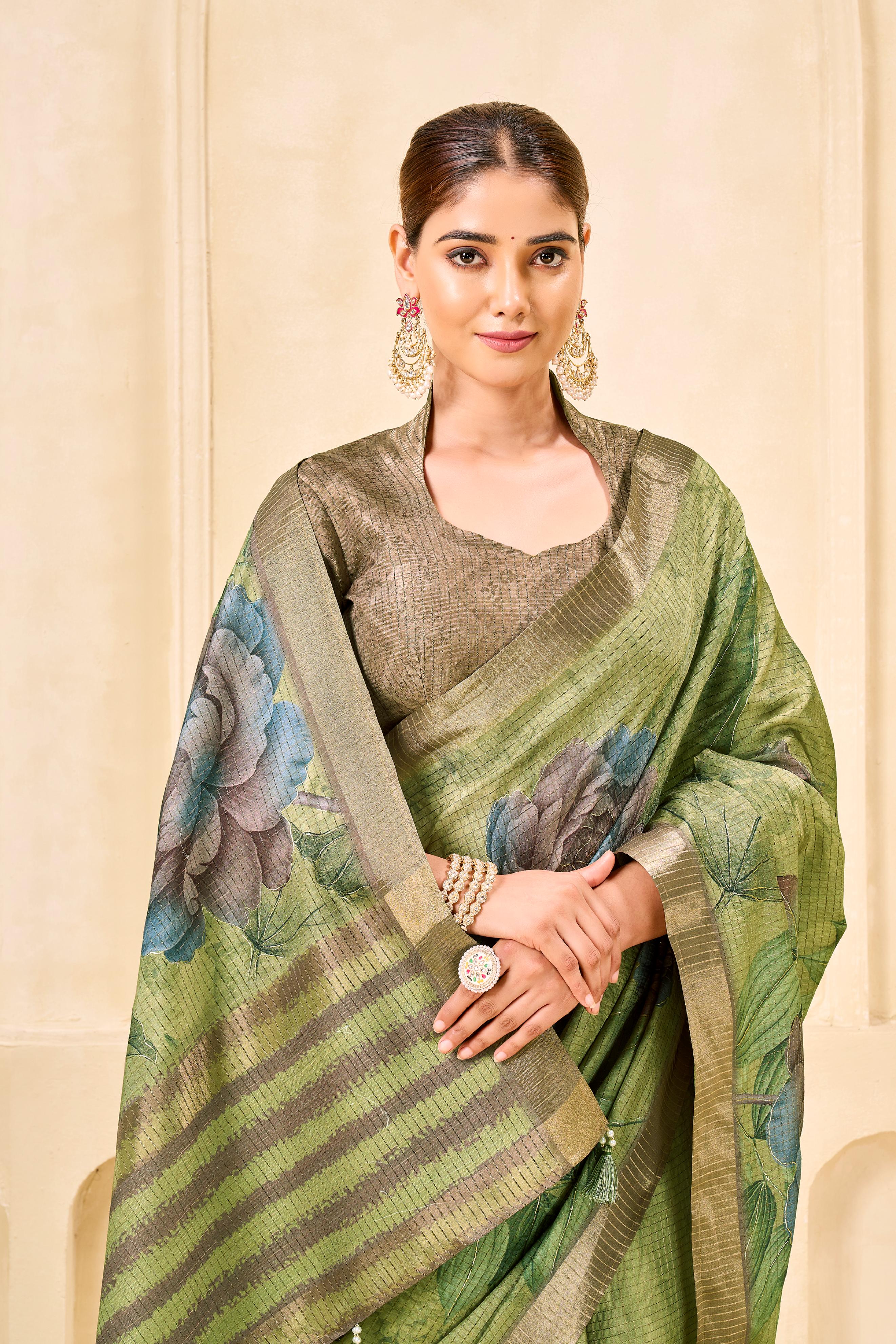 Green Signora Zari Silk Saree with Floral Digital & Foil Print