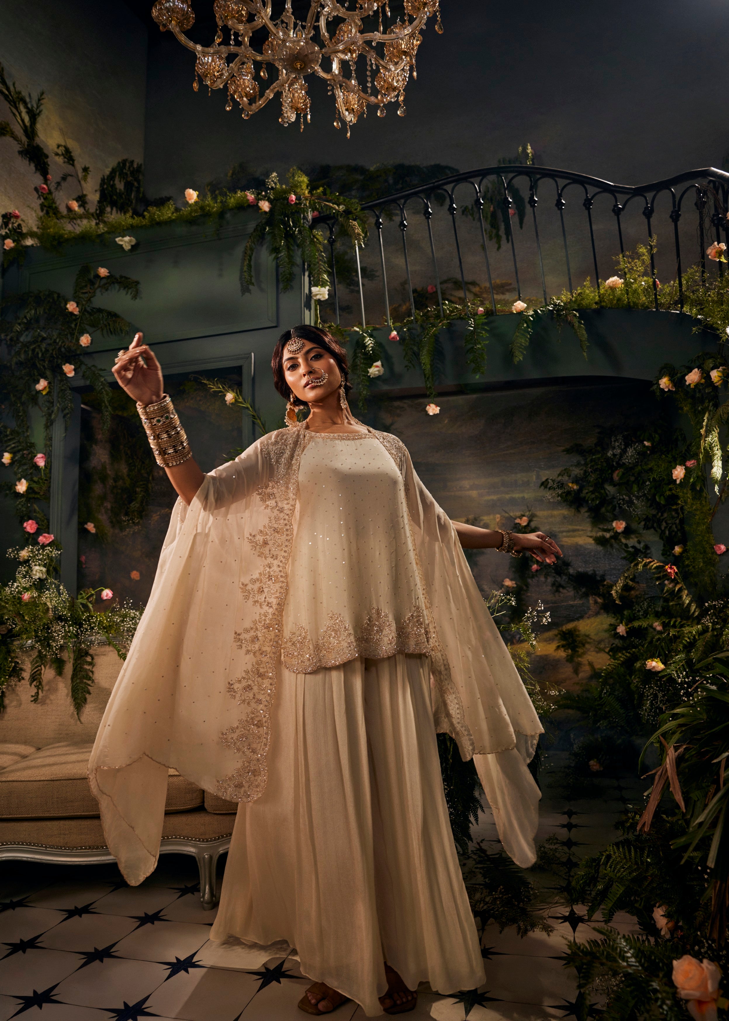 Noor-e-Aftab Embellished Crepe Silk Cape Set