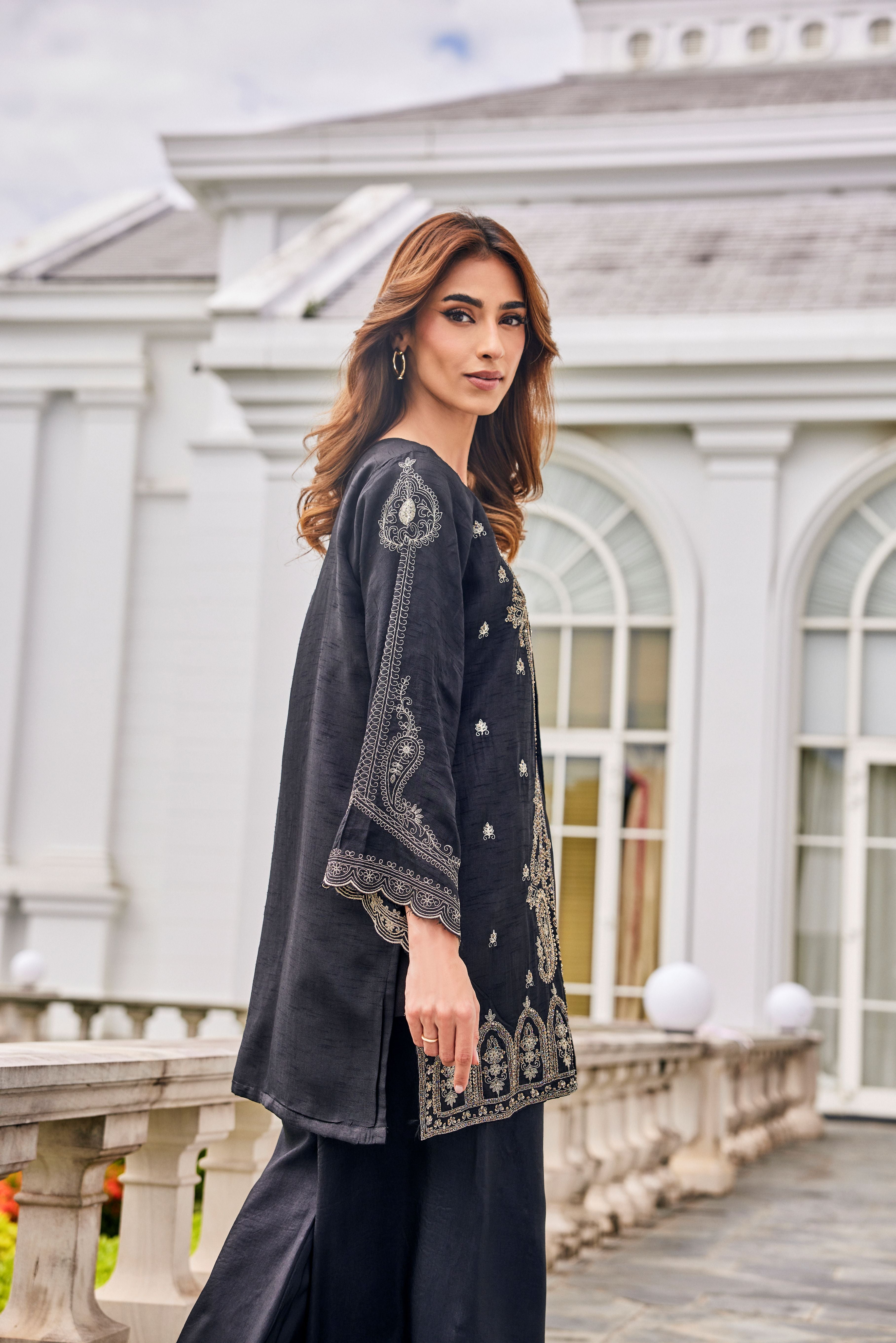 Malika-e-Shab Embellished Raw Silk Palazzo Set
