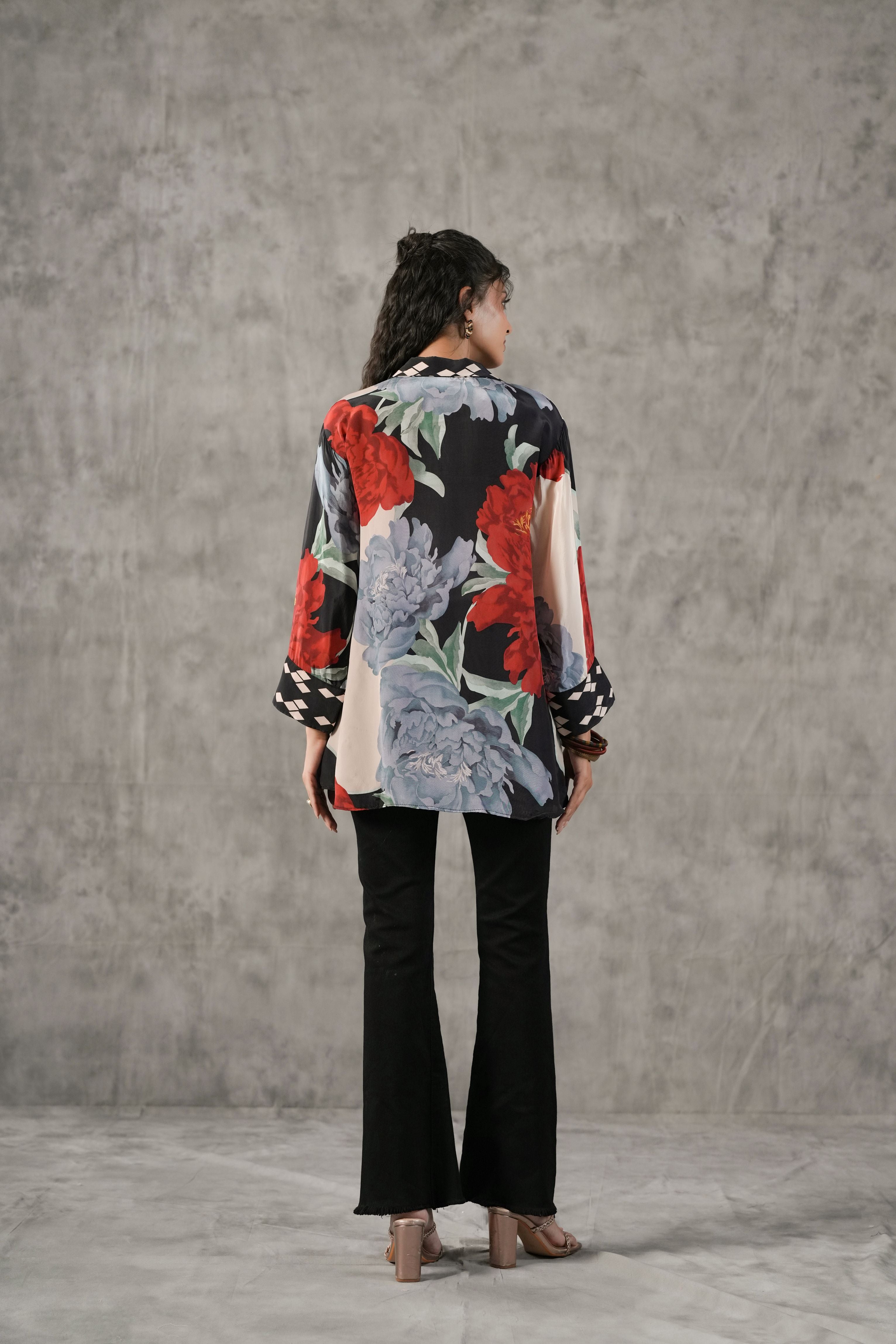 Scarlet Black Printed Crepe Silk Shirt
