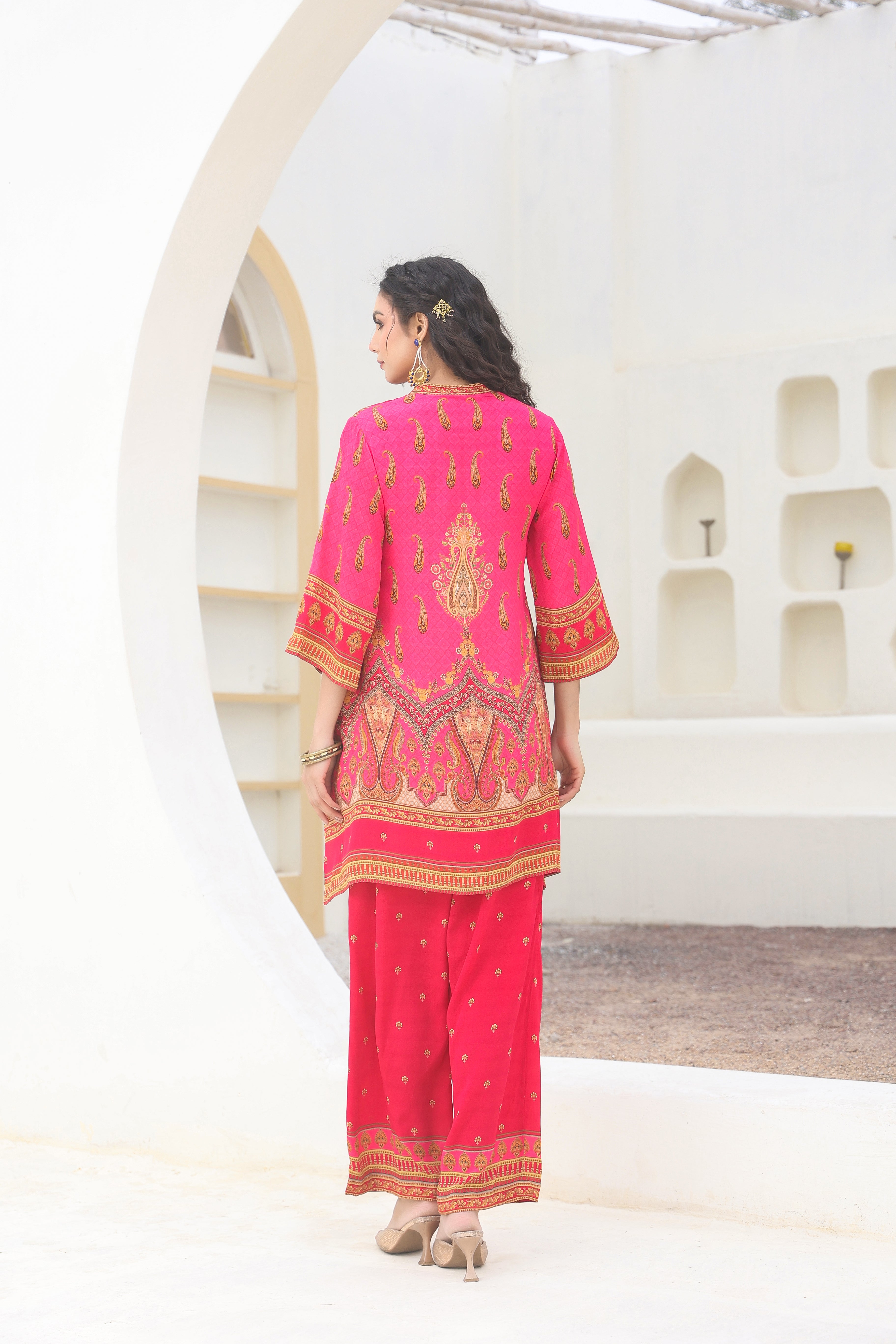 Cerise Pink Traditional Printed Crepe Silk Kurta Pants Set