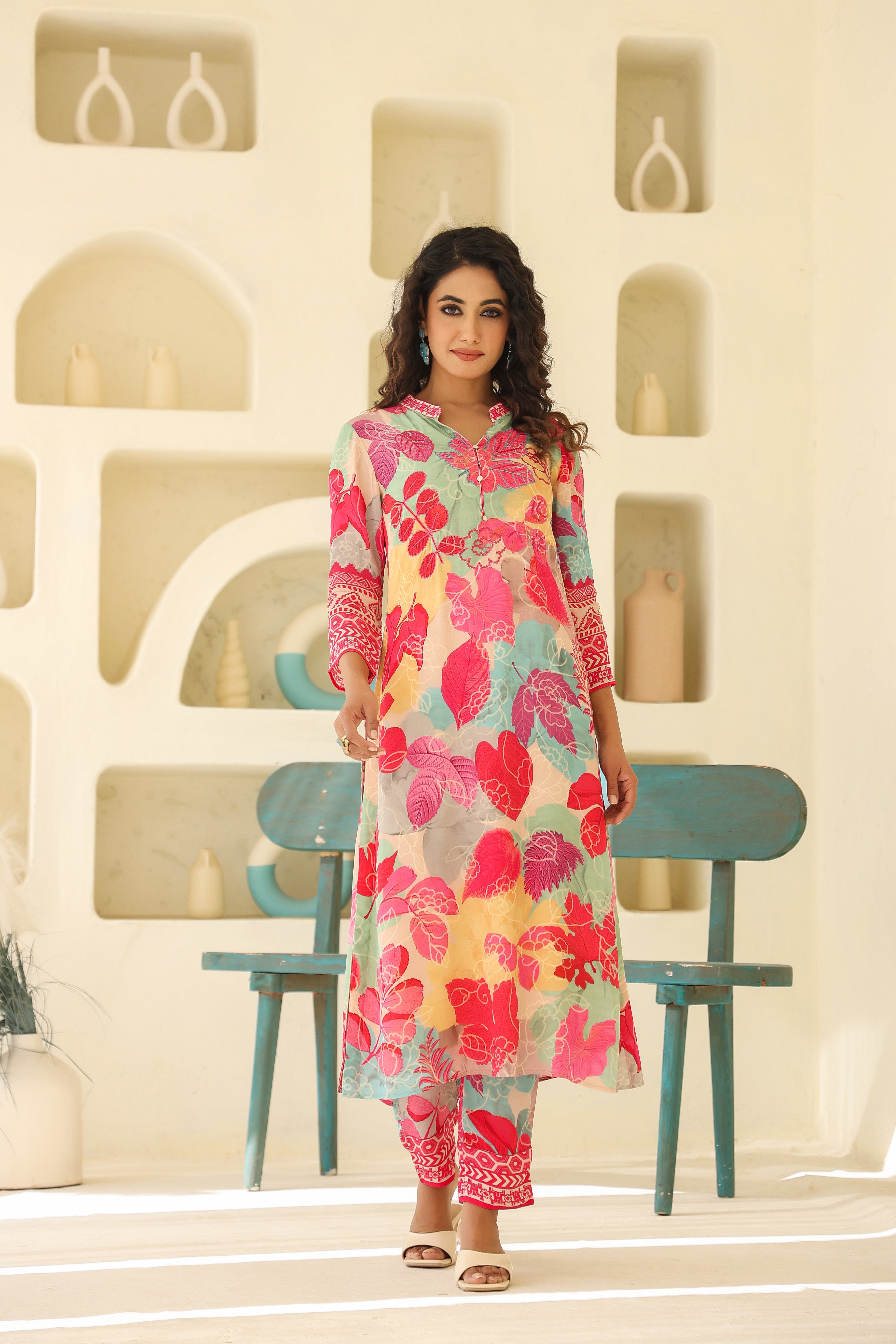 Pink Floral Printed Crepe Silk Kurta Pants Set