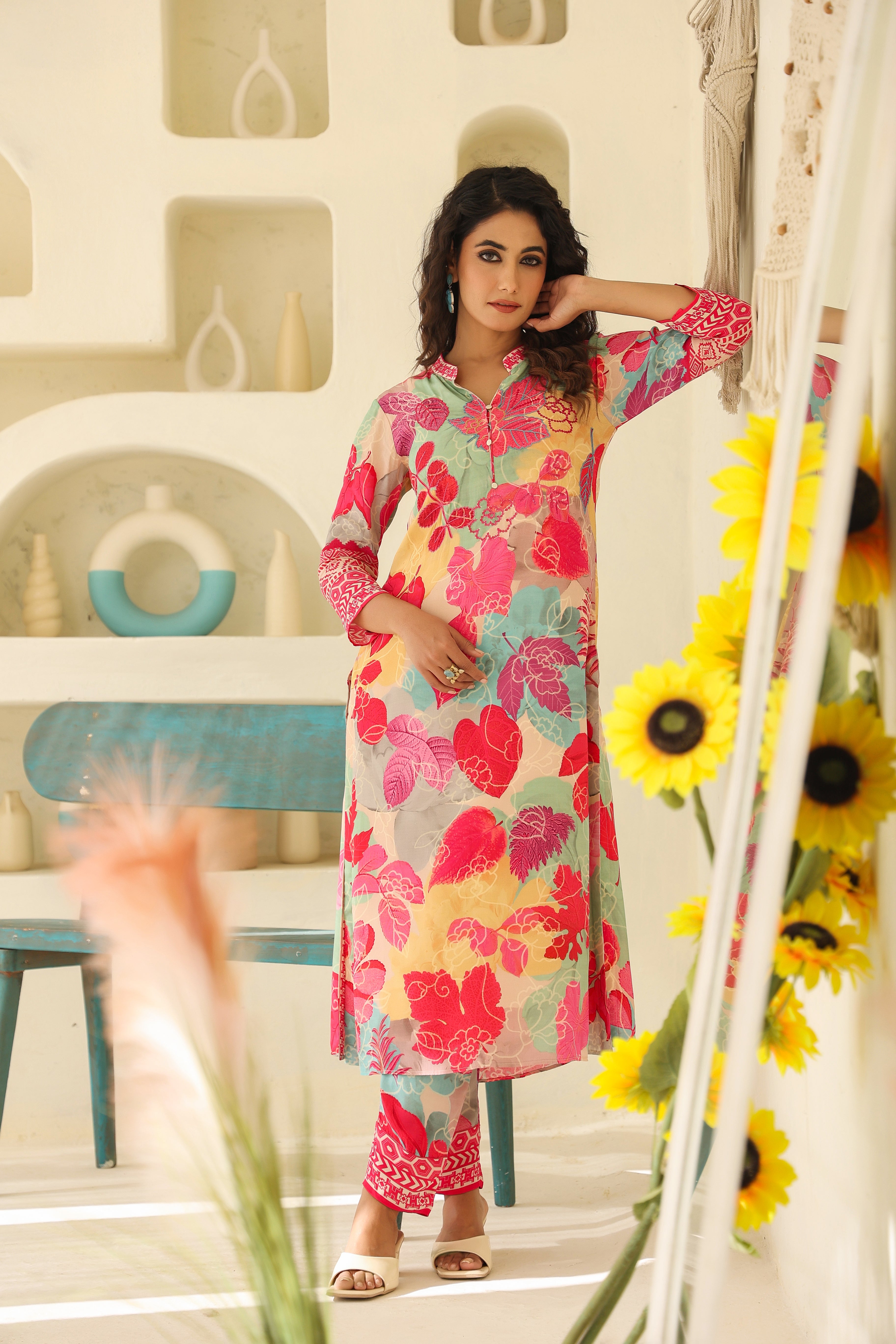 Pink Floral Printed Crepe Silk Kurta Pants Set