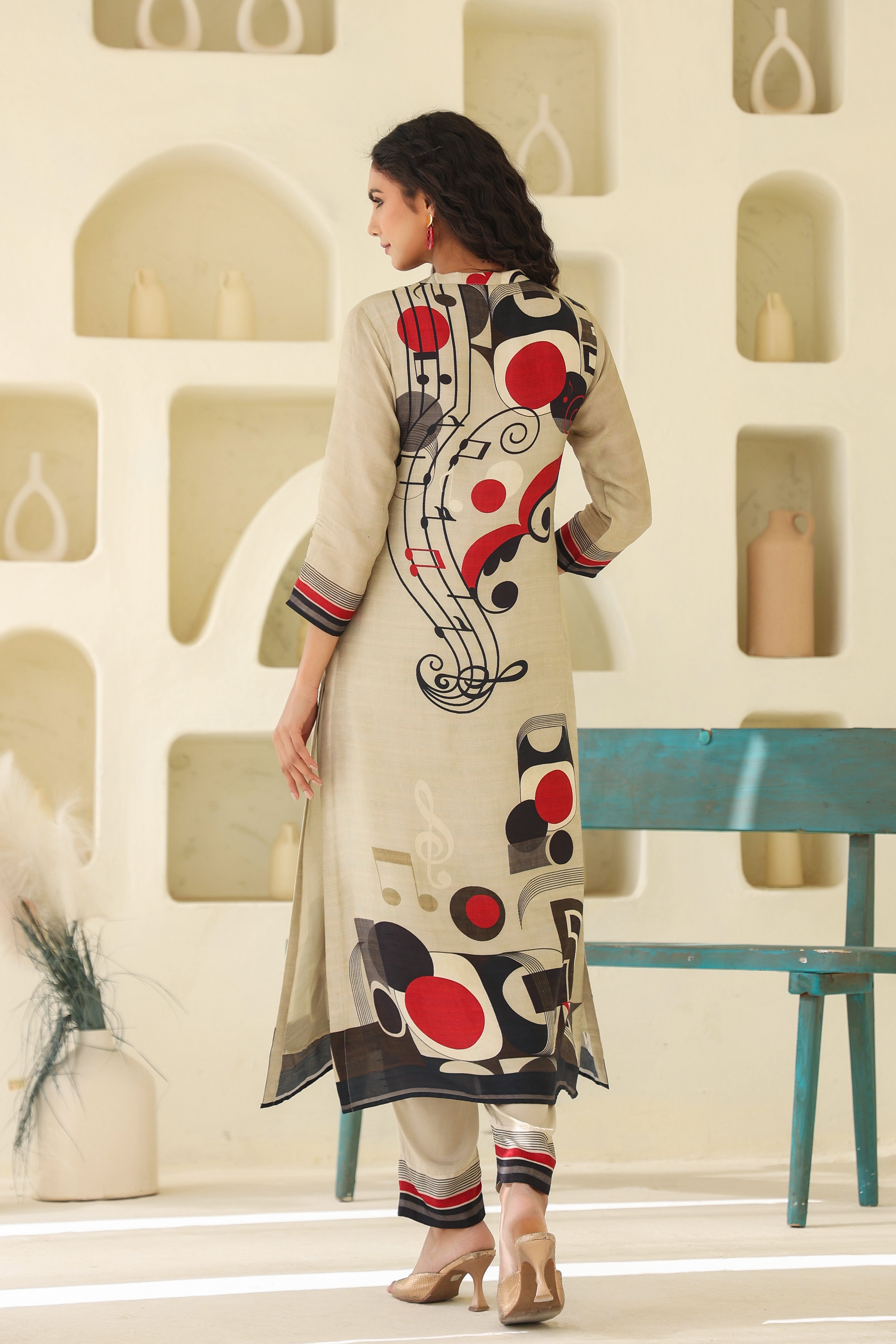 Champagne Abstract Printed Dola Silk Kurta Pants Set