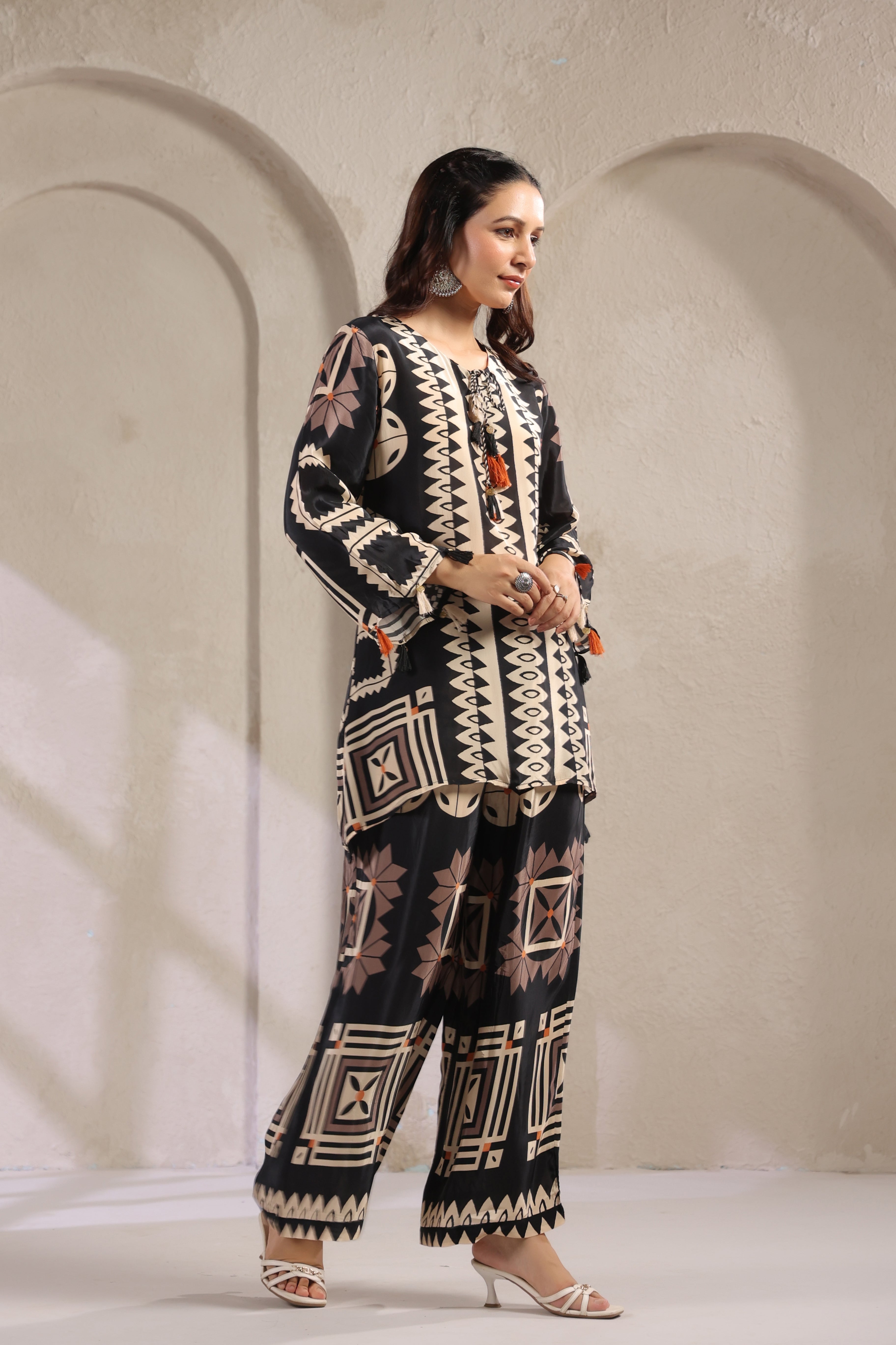 Black & Cream Printed Muslin Silk Co-Ord Set