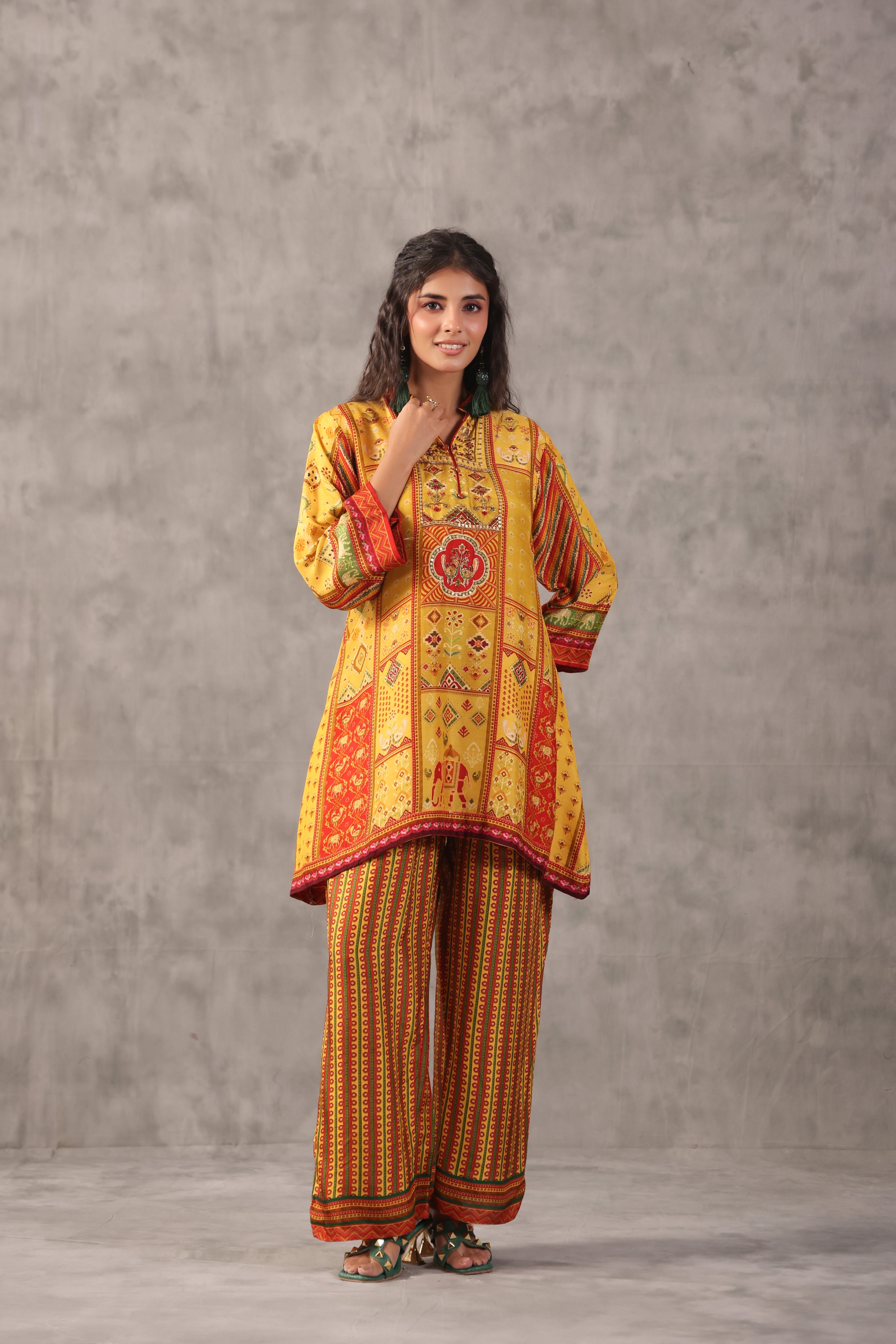 Sunset Printed Dola Silk Kurta Set
