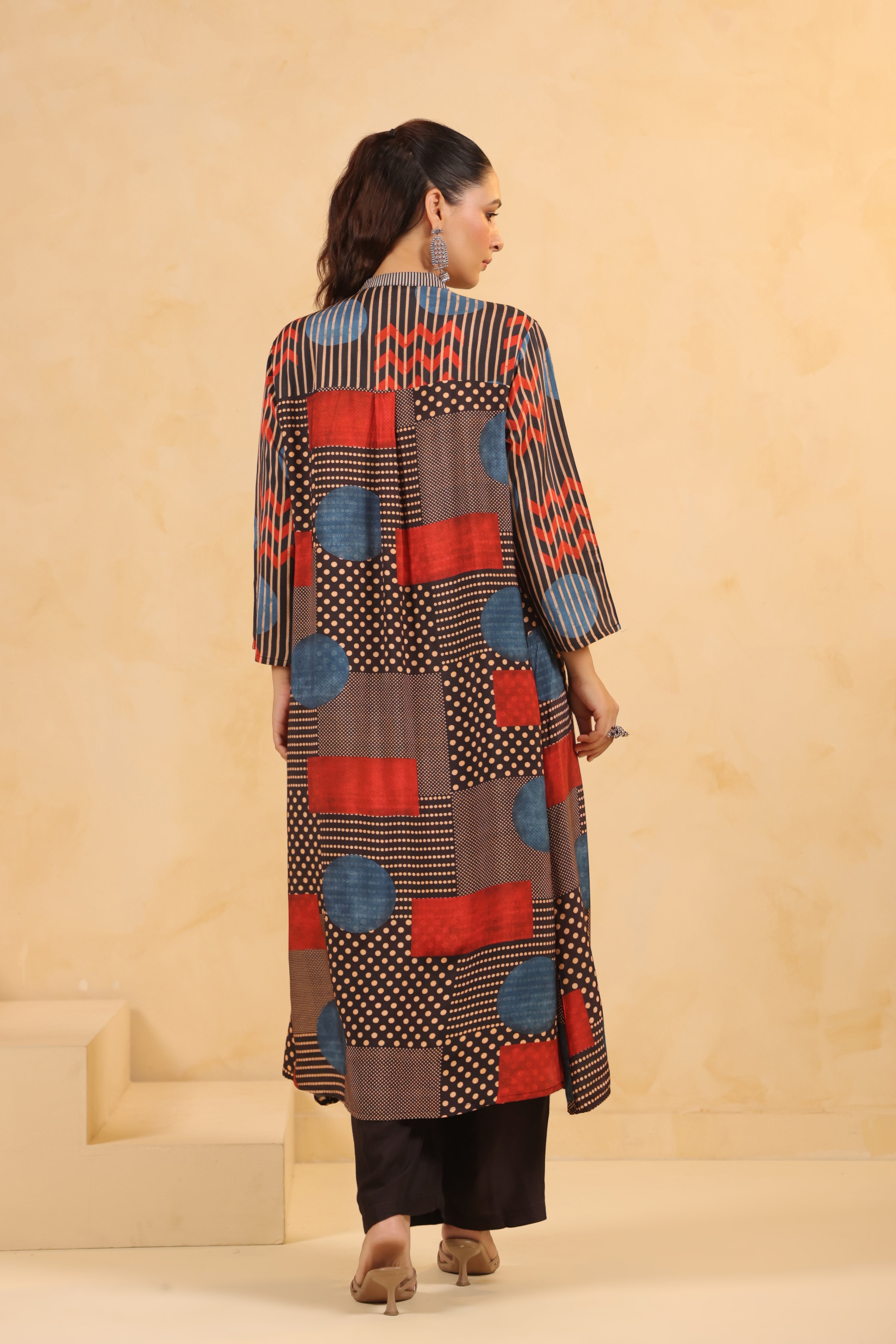 Multi Color Geometric Print Crepe Silk Kurta Set
